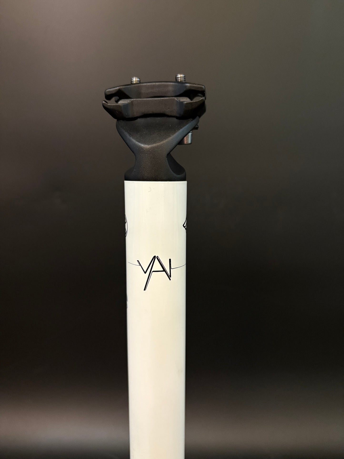 Cinelli VAI Seatpost White 31.6 350mm