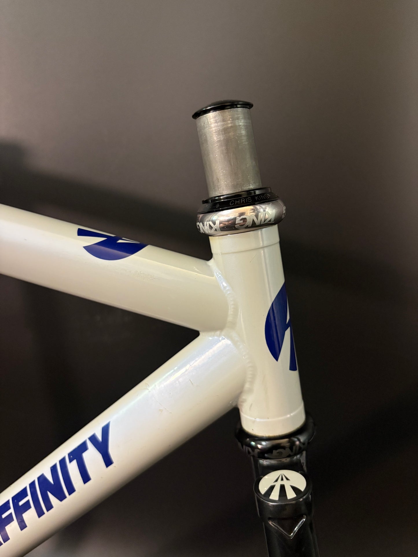 Affinity Lo Pro Frameset 18 Percent Grey Small
