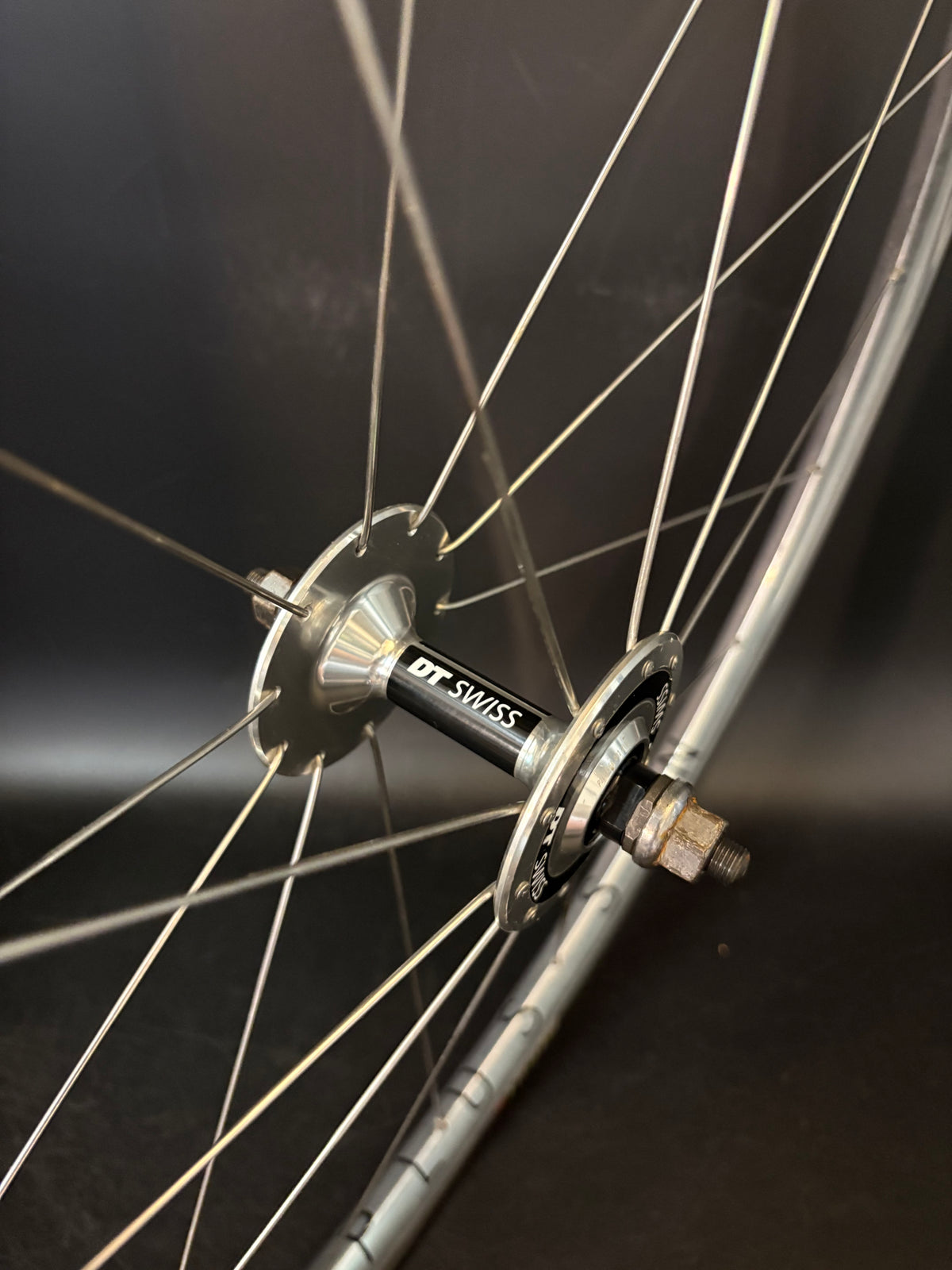 H Plus Son Archetype Silver / DT Swiss Wheelset 20/24h