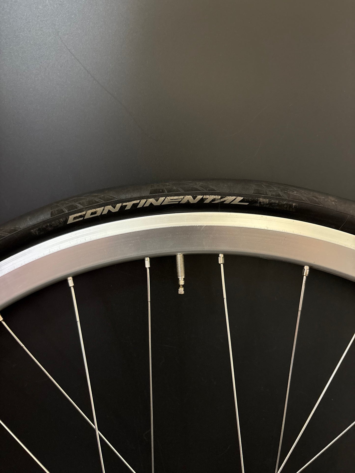 Velocity Deep V / Level Rear Wheel Silver 32h