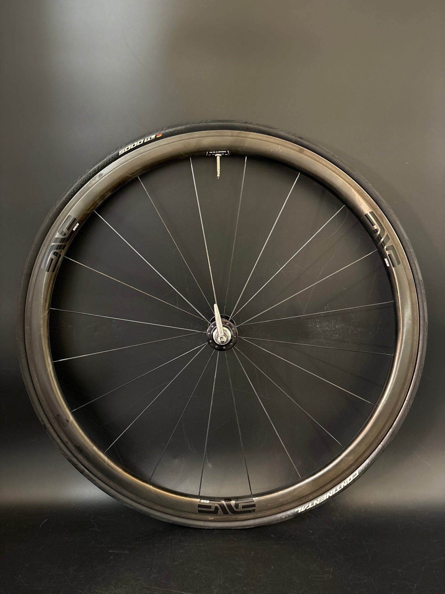 Enve SES 35mm Carbon Clincher Front Wheel Tubeless 20h