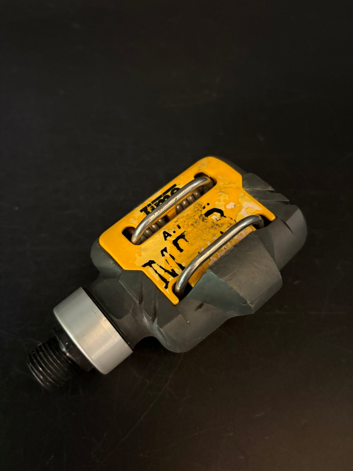 Time Atac MTB Clipless Pedals Yellow