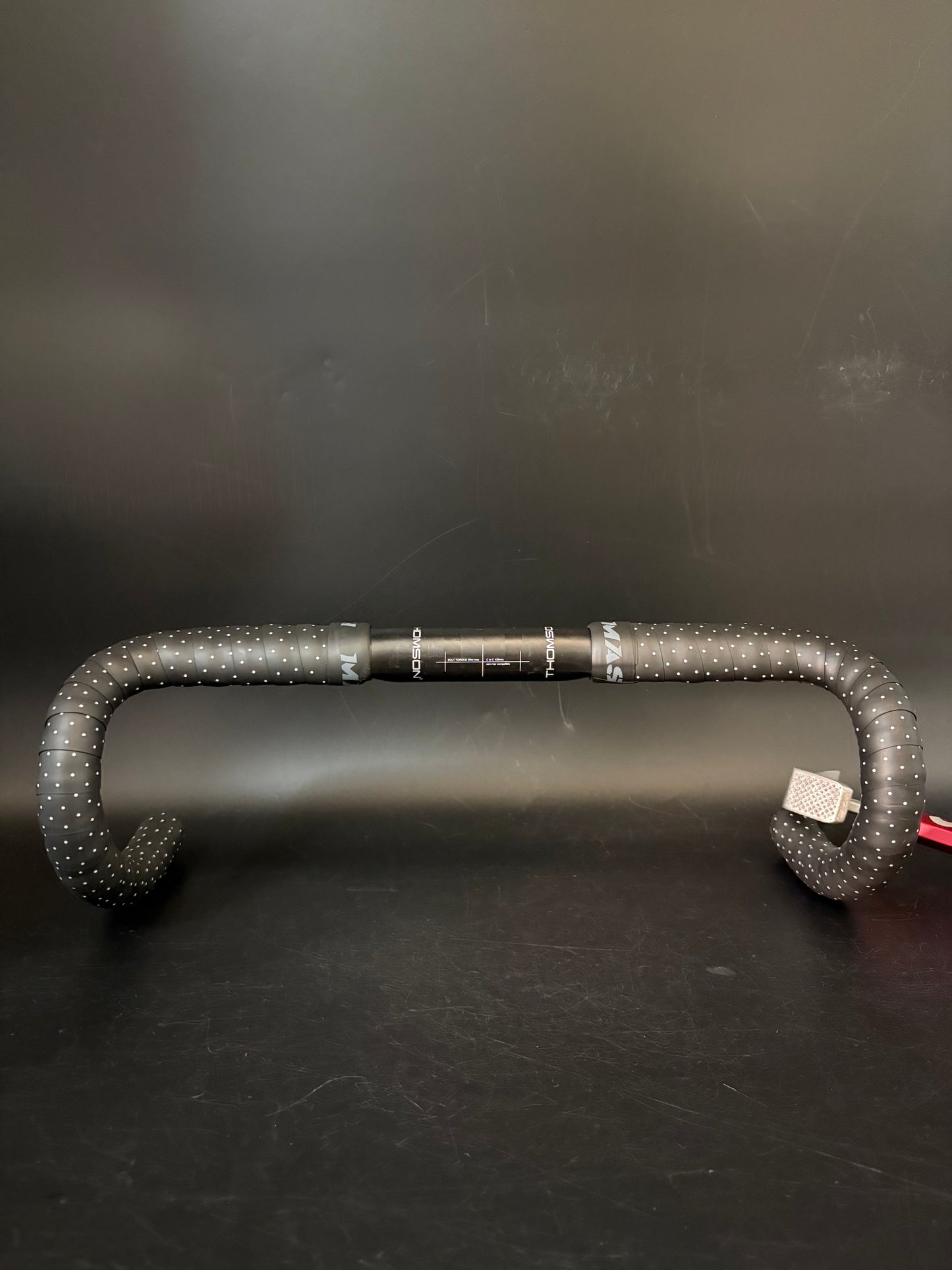 Thomson Aero Road Drop Handlebar Carbon 42cm 31.8