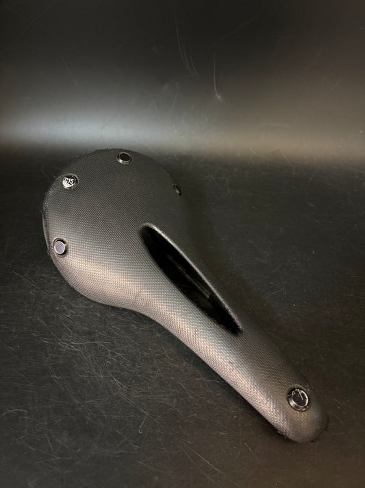 Brooks c15 Saddle Carved Black