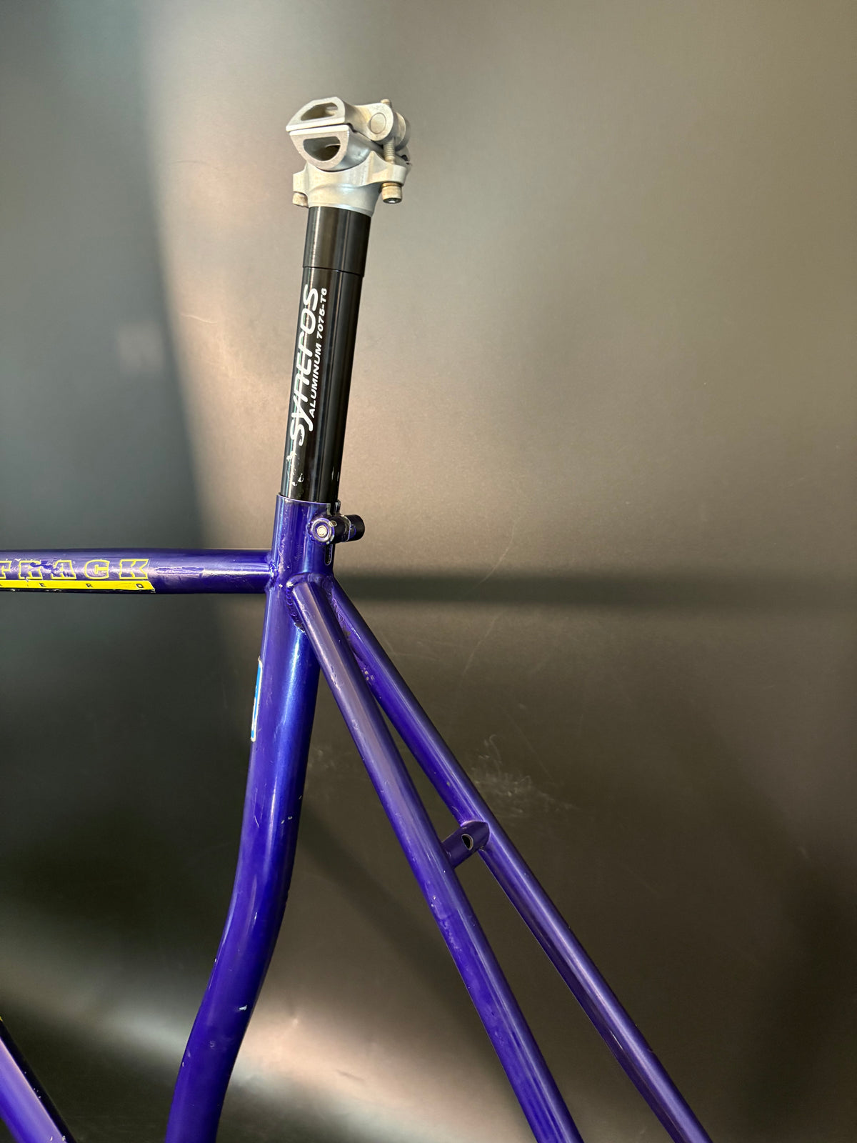 KHS Aero Track Frameset Blue/Purple Fade 55cm