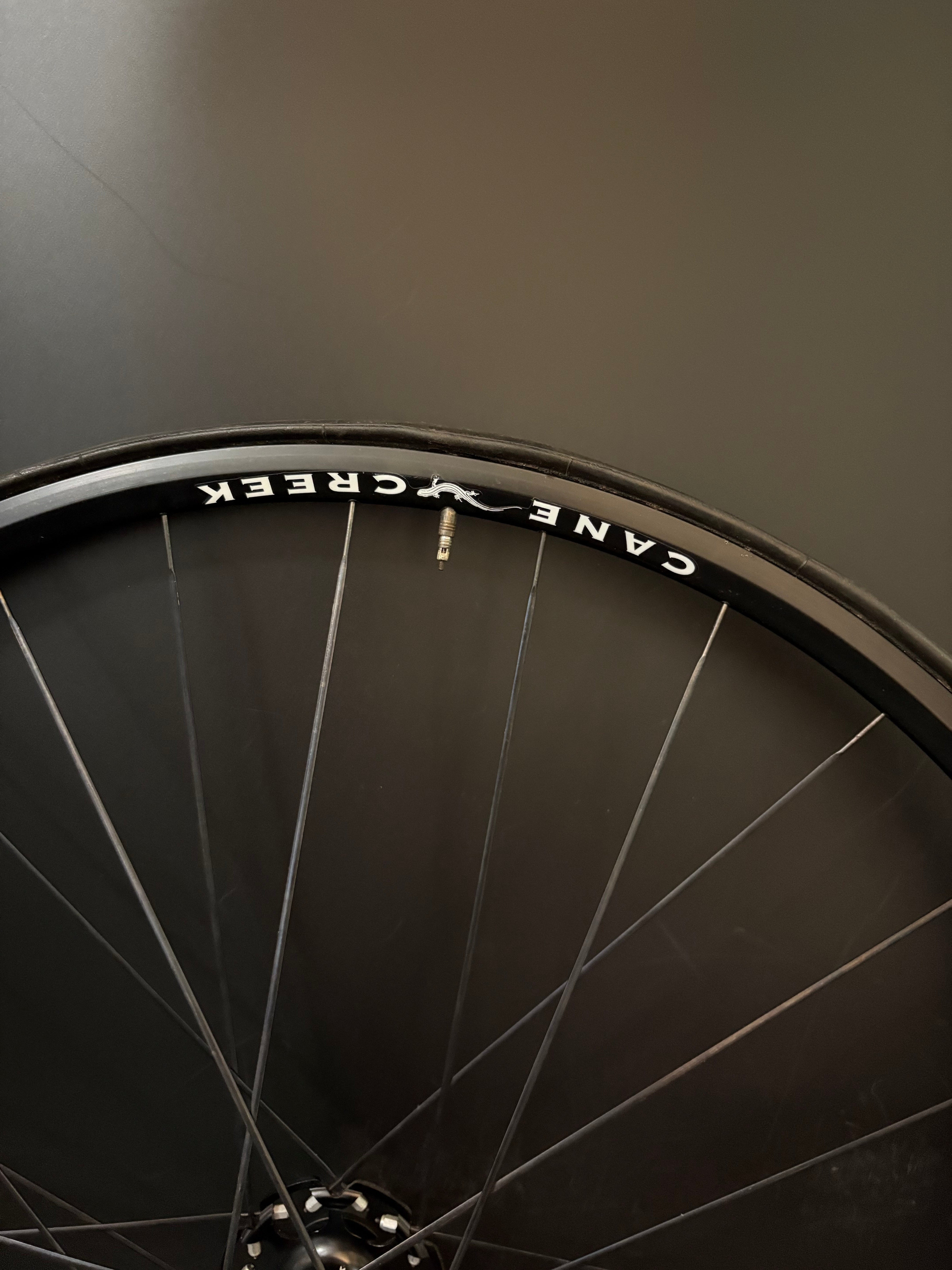 Cane Creek Volos Tubular Wheelset Black 20/24h – Track Lab