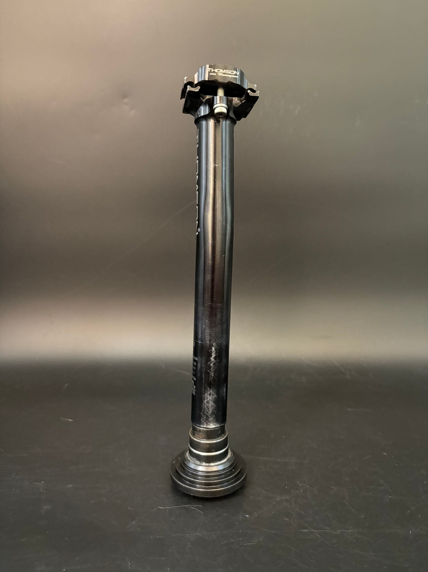 Thomson Masterpiece Setback Seatpost Black 27.2 240mm