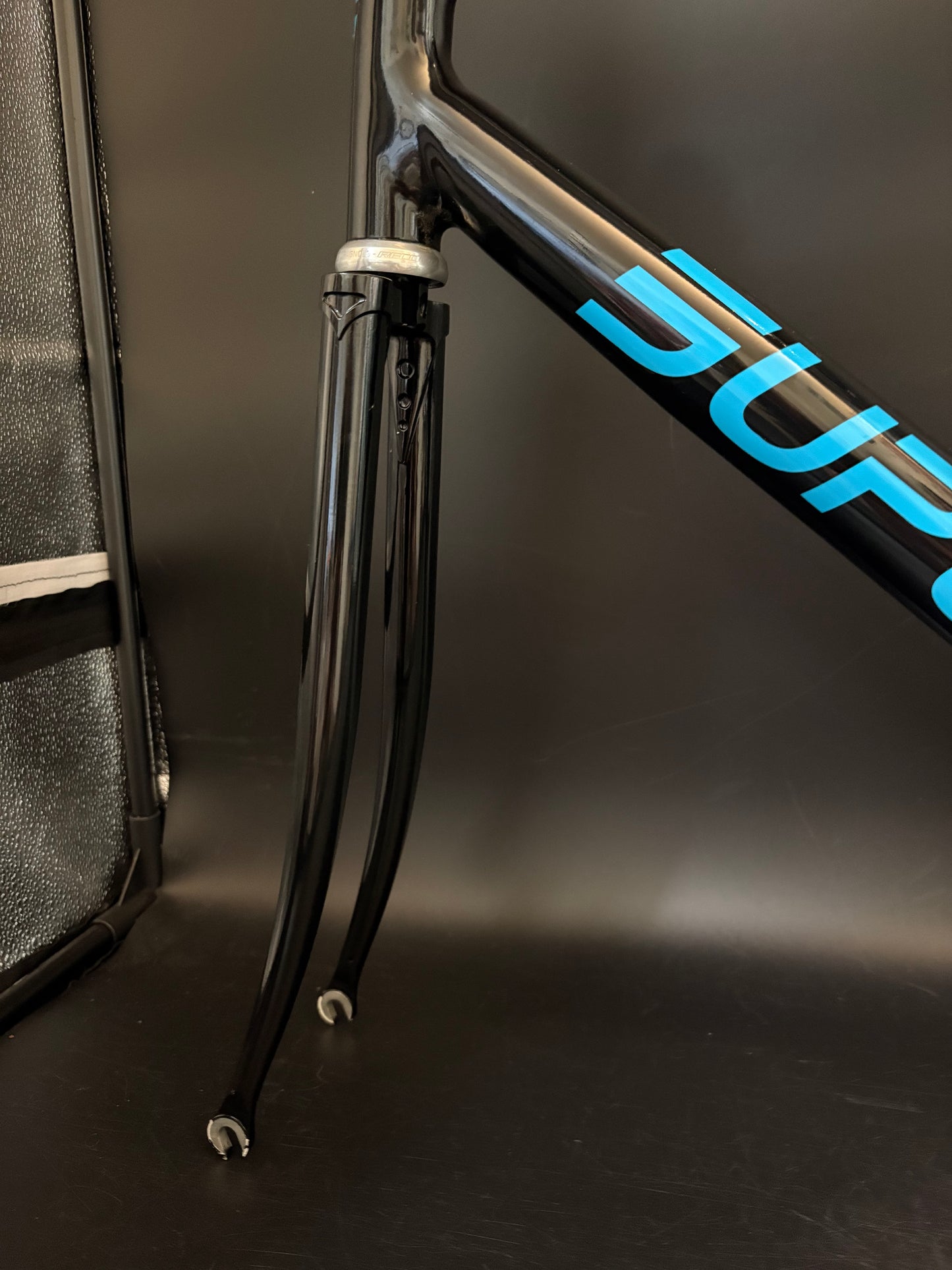 Superb Sprint Frameset Black 59cm ST 56cm TT