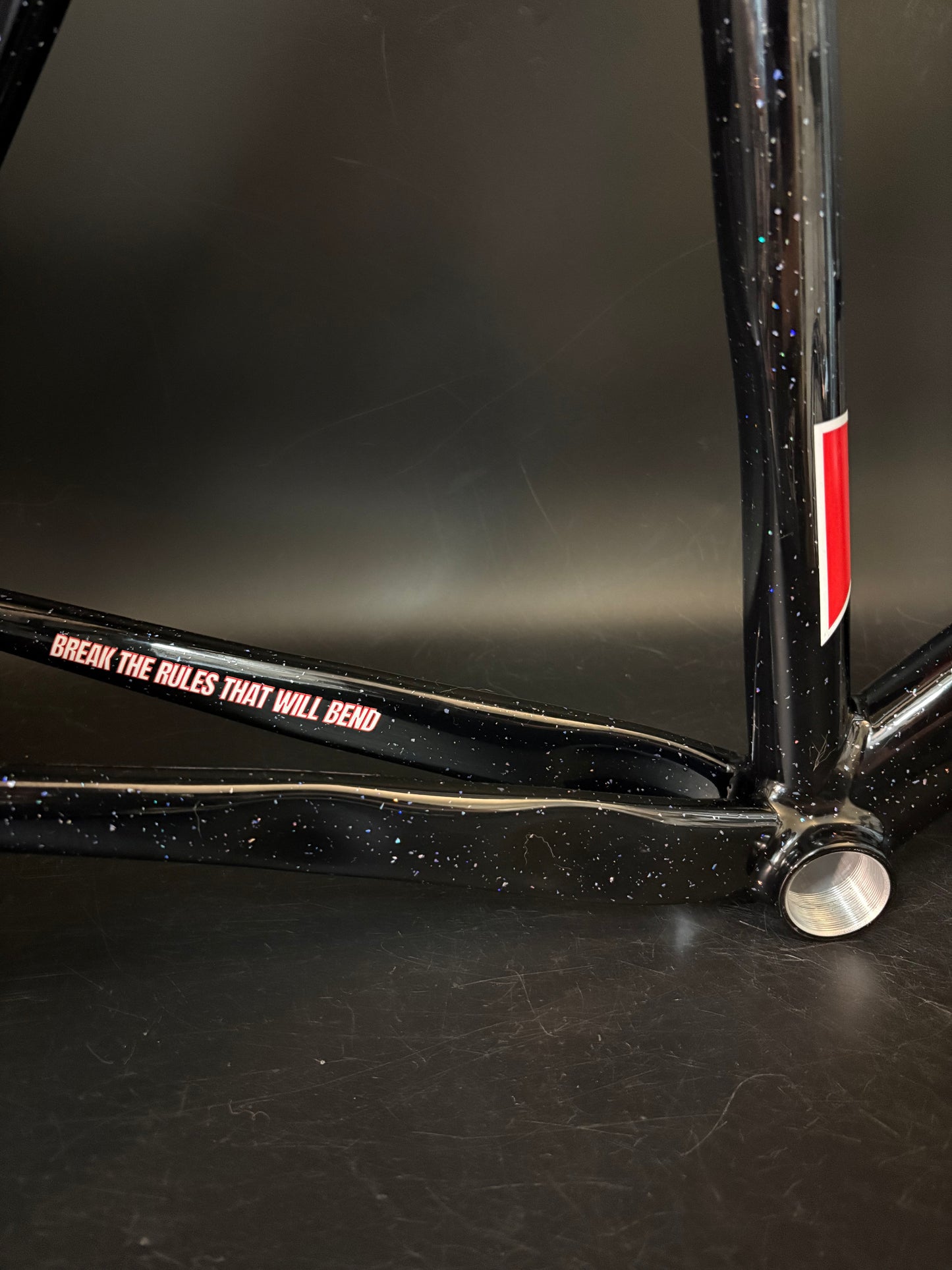 Skream Magnum x ATW Builds Frameset Black Sparkle Medium