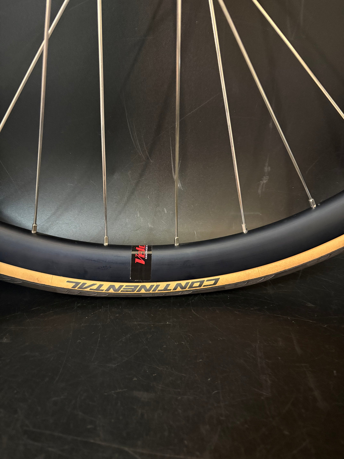 Velocity Aileron Black / Phil Wood LF Wheelset 32h