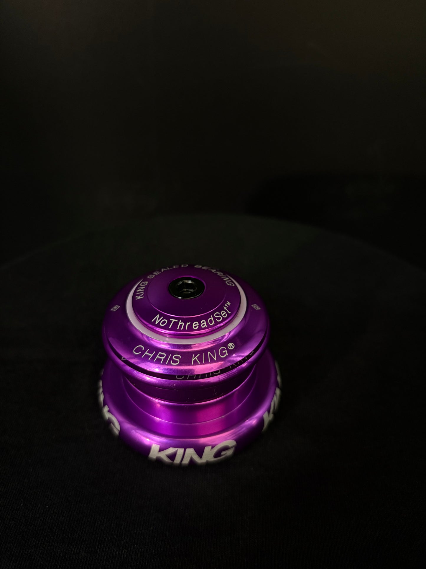 Chris King Inset 7 Headset Violet w/ Chris King Spacer Kit