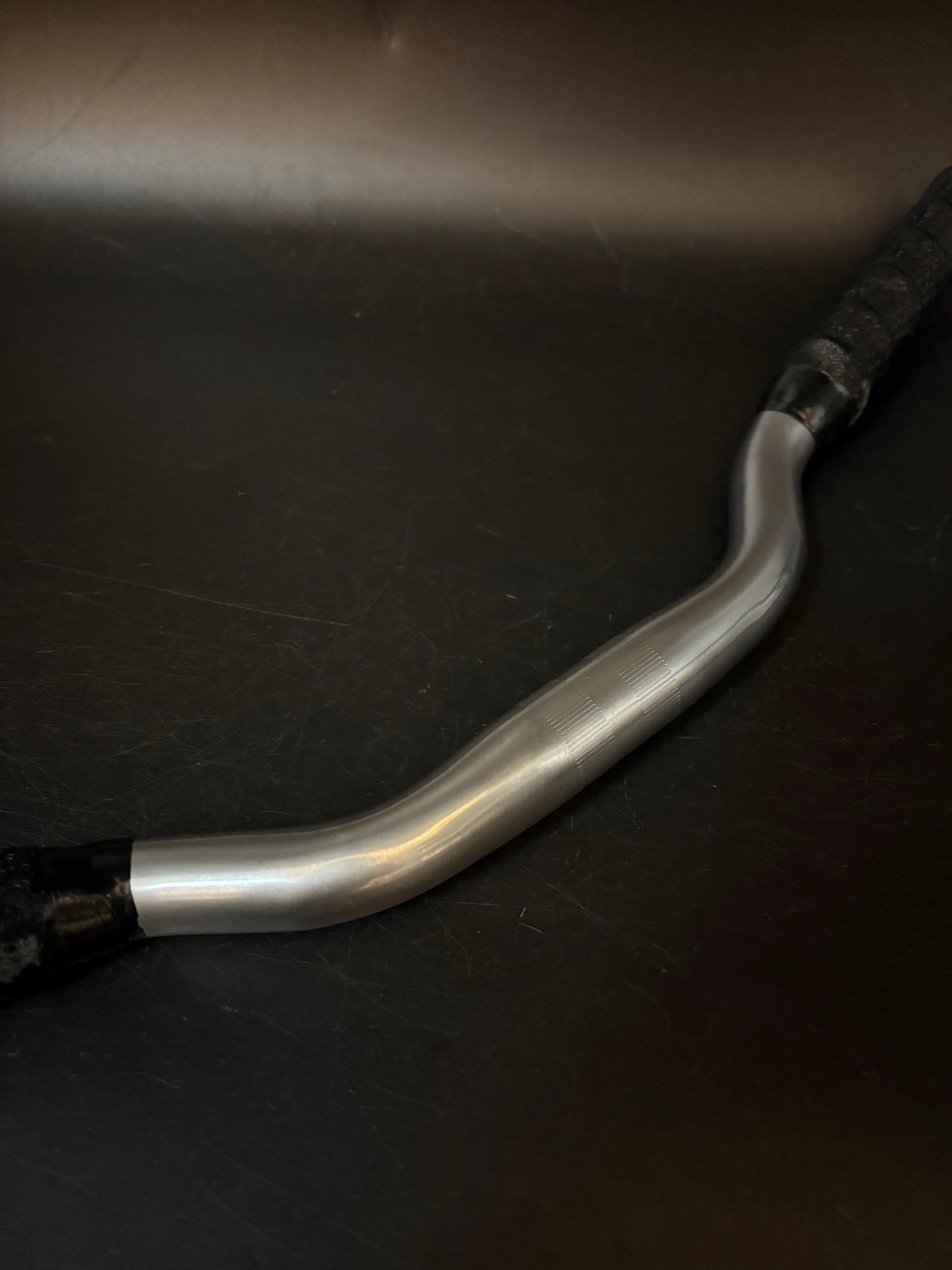 Unbranded Riser Handlebar Silver 500mm 25.4