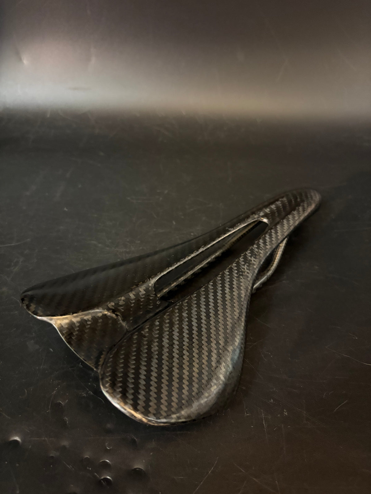 AX Lightness Saddle Carbon