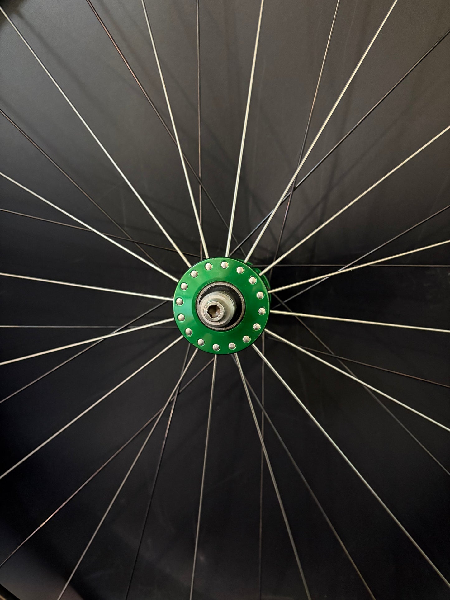H Plus Son Archetype Black + BLB Notorious 38 Carbon / Phil Wood Bright Green LF Wheelset 32h