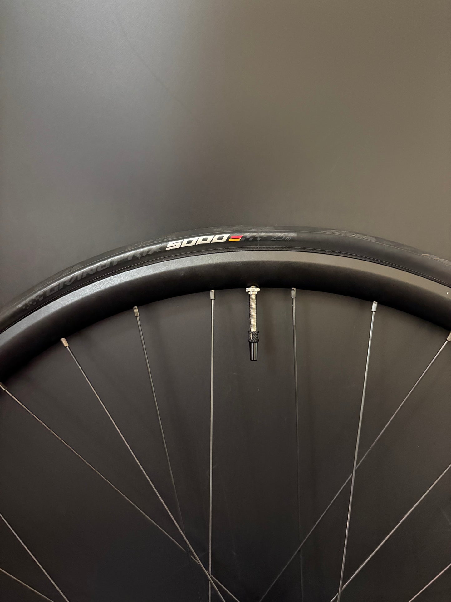 H Plus Son Hydra / Phil Wood HF Wheelset Black 32h #1