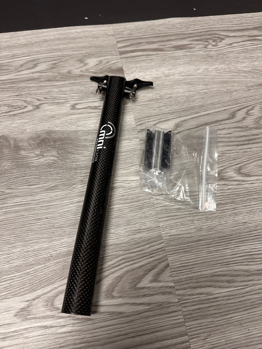 NEW Omni Racer Seatpost Carbon 27.2