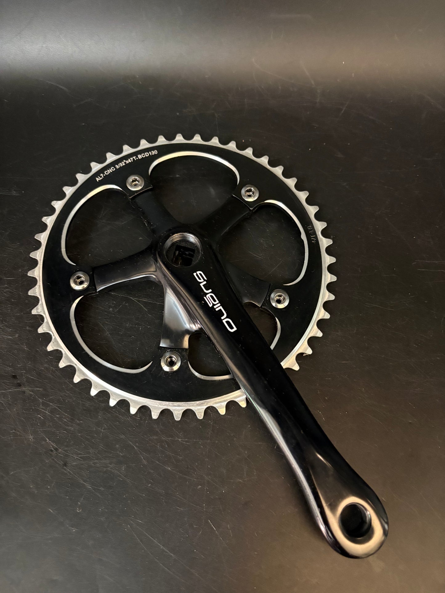 Sugino Messenger Crankset Black 170mm 47t 130bcd