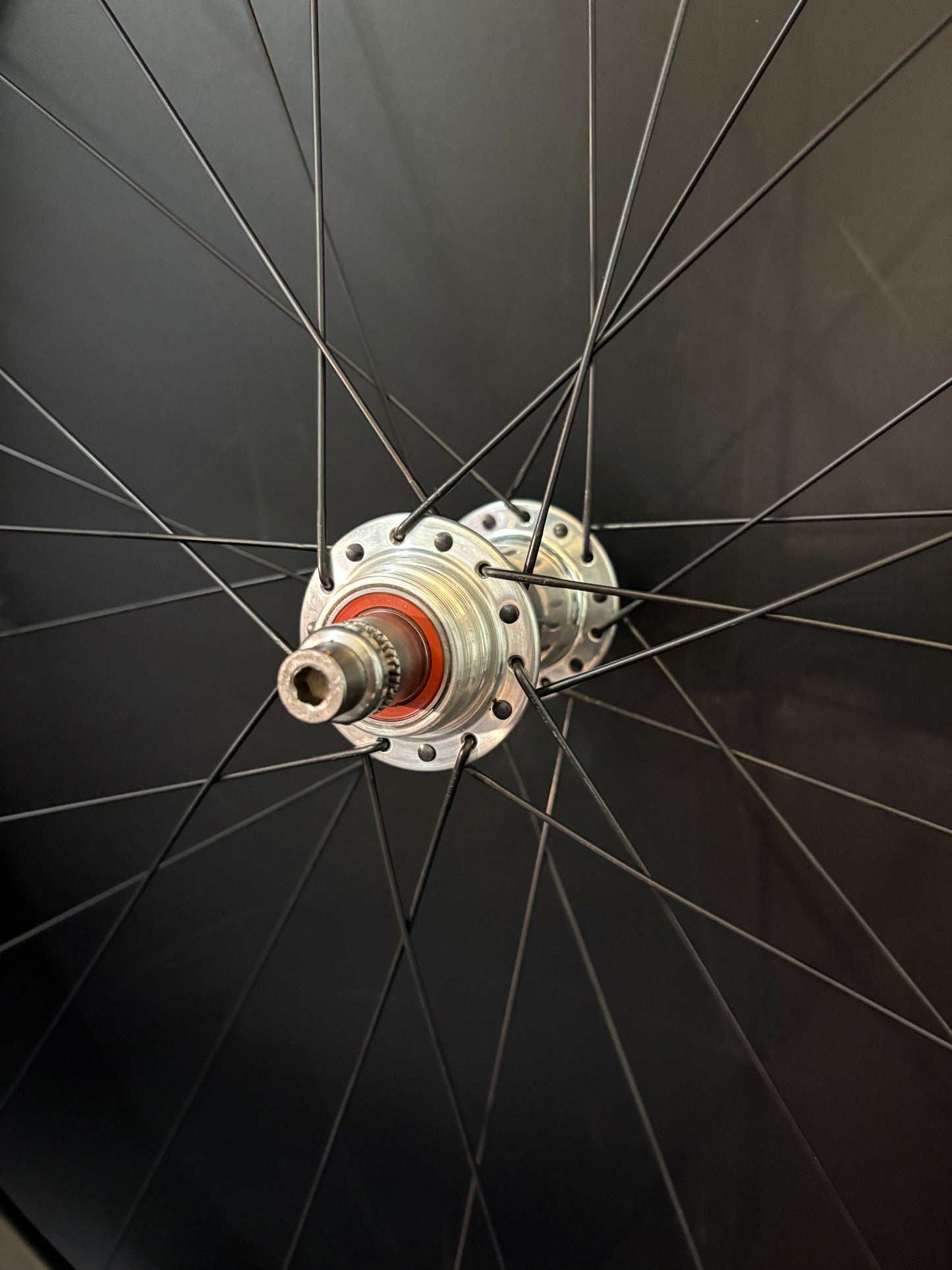 Light Bicycle AR45 Carbon Clincher / Raketa Wheelset 28h