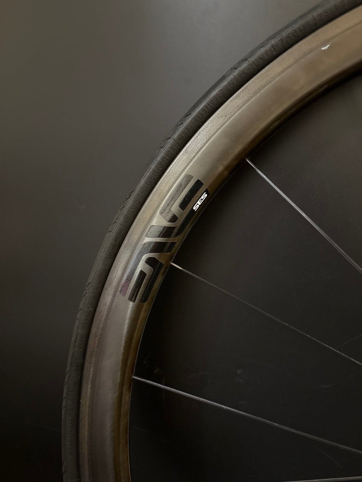 Enve SES 35mm Carbon Clincher Front Wheel Tubeless 20h