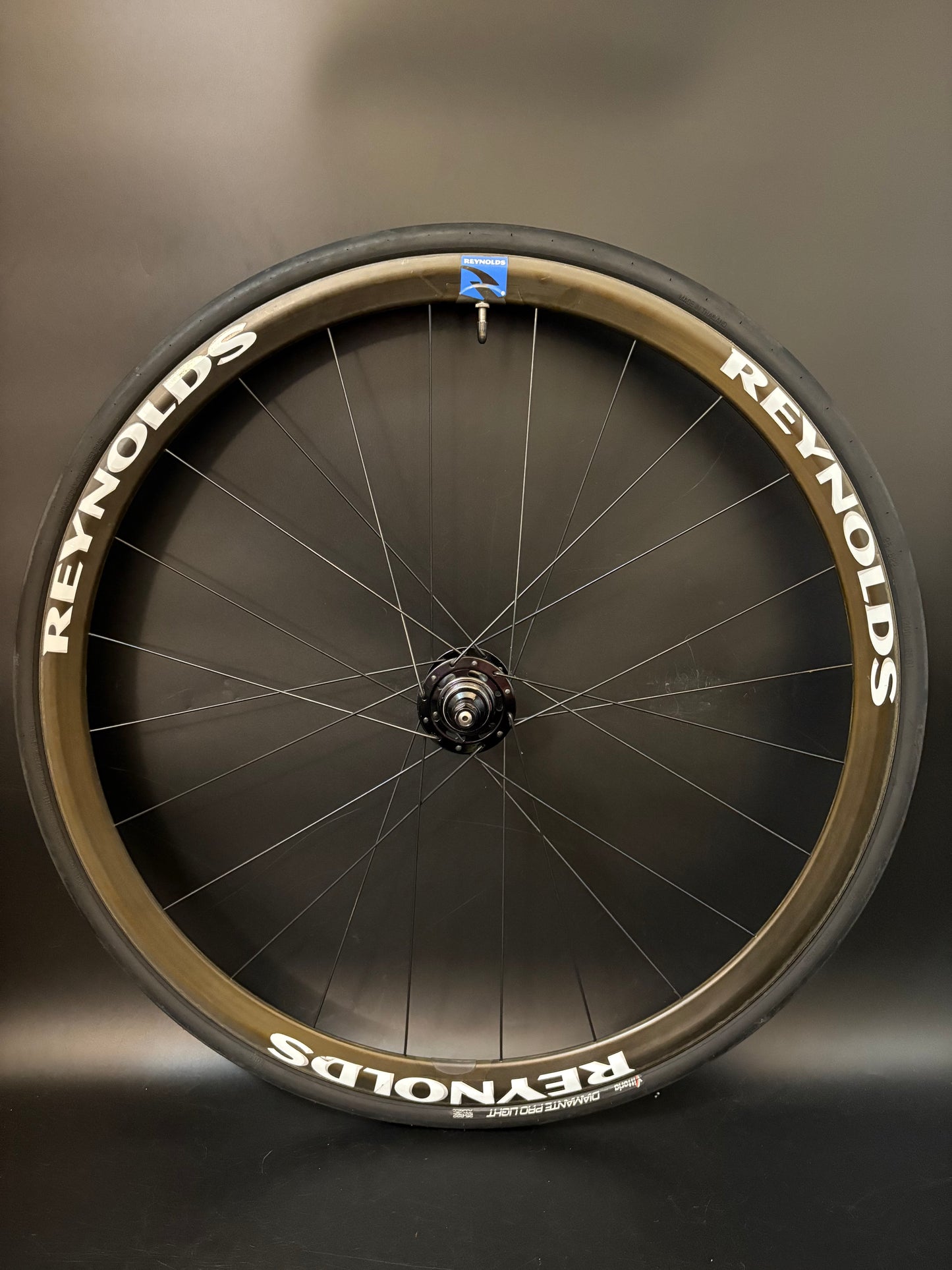 Reynolds Assault 35mm Carbon Clincher Wheelset 20/24h