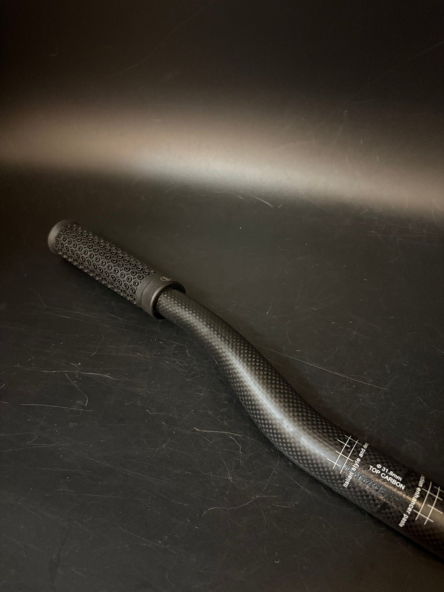 Unbranded Riser Handlebar Carbon 610mm 31.8