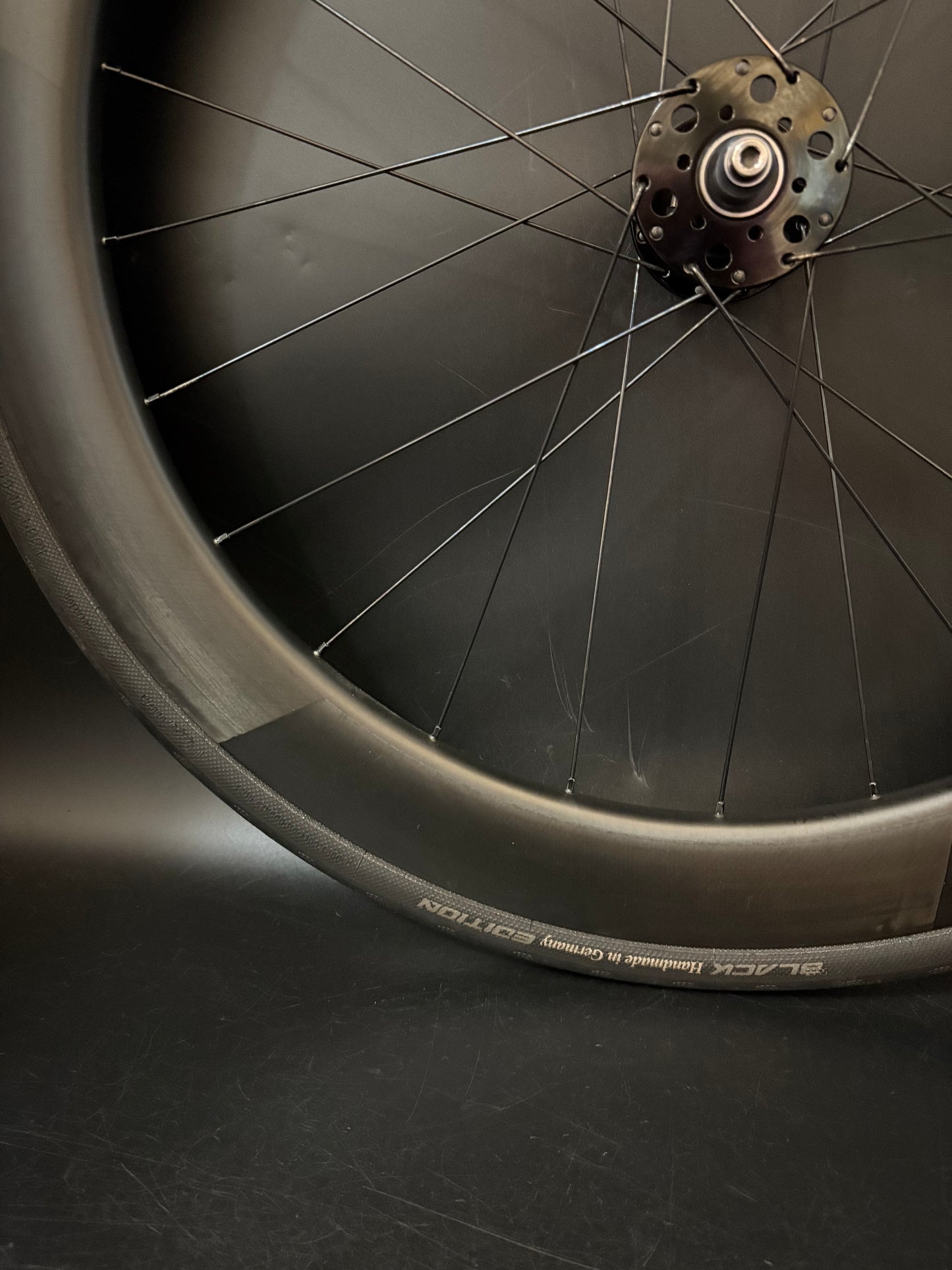 Astral Veil 6 Carbon Clincher / Phil Wood Pro HF Wheelset Black 24h