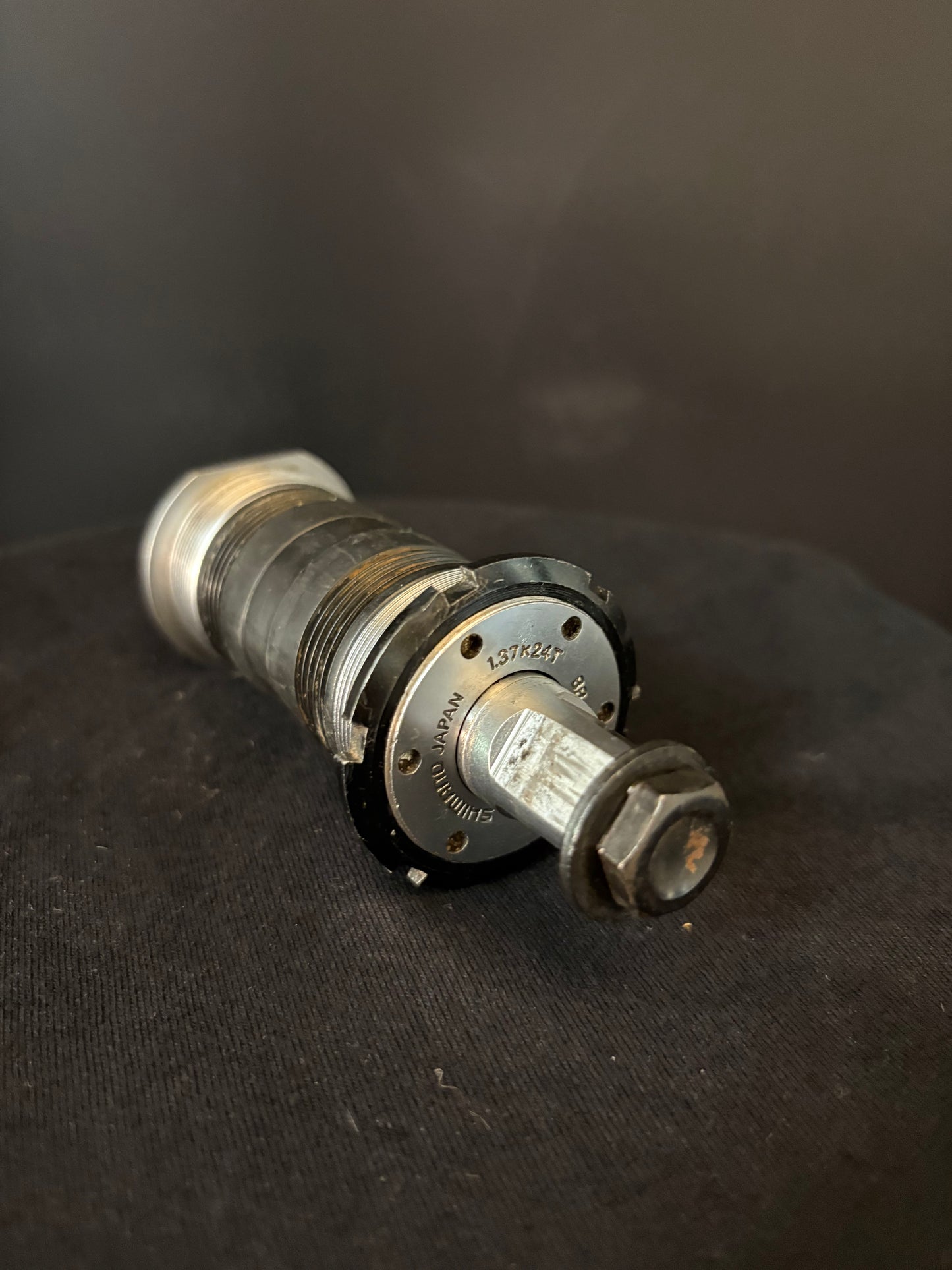 Shimano BB-7400 Bottom Bracket NJS