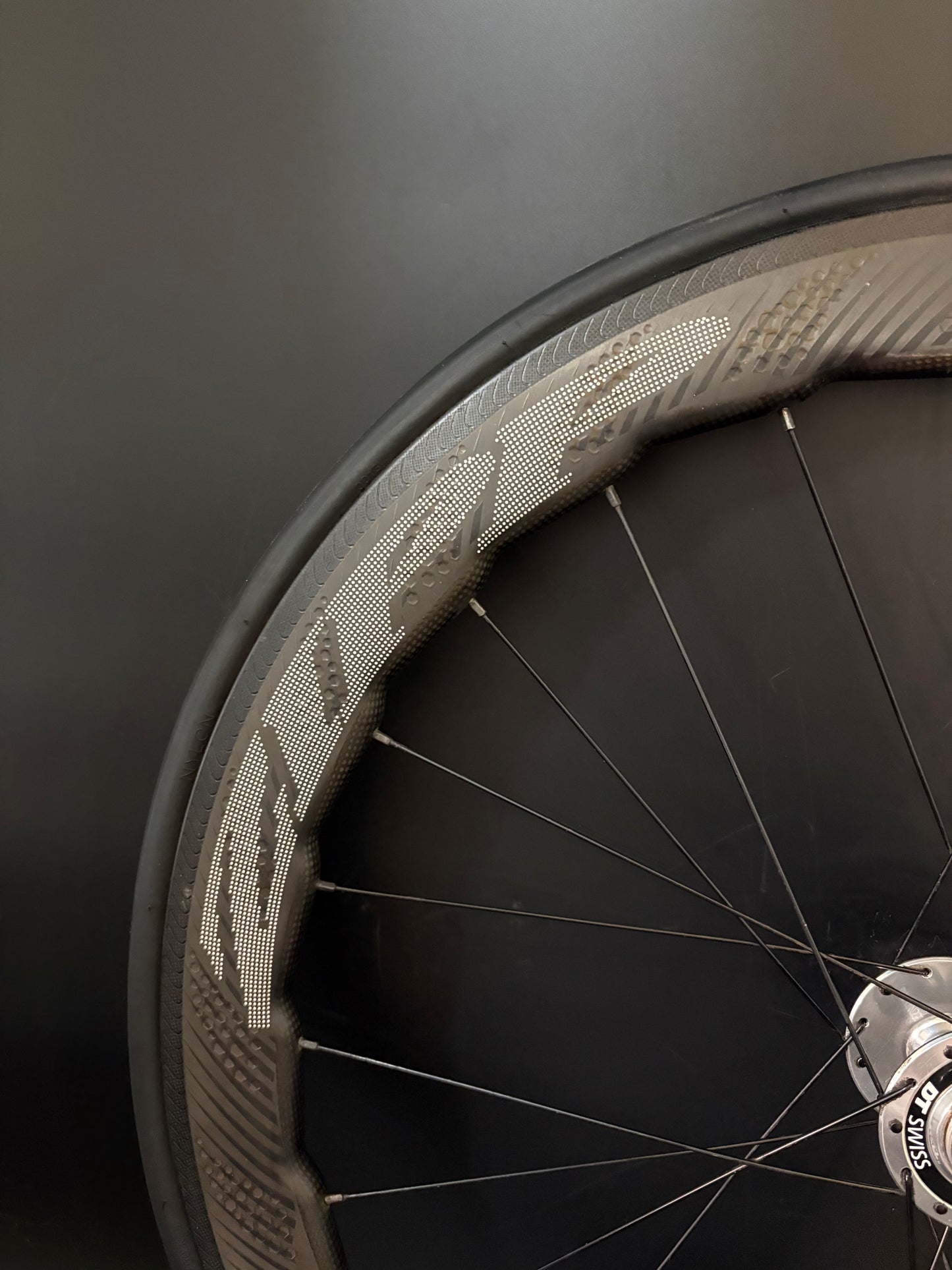 Zipp 454 NSW Carbon Clincher / DT Swiss Wheelset 20/24h