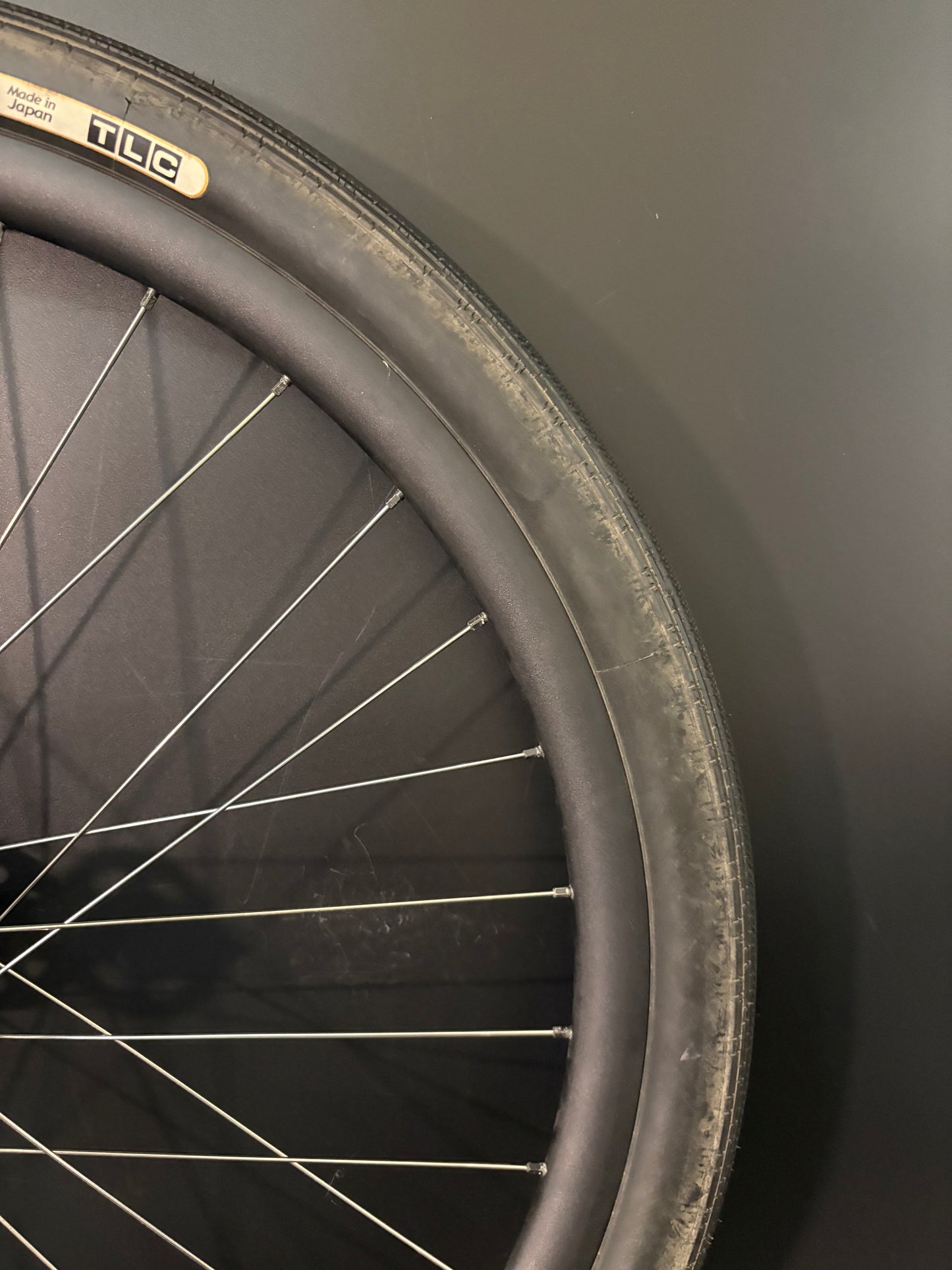 Velocity Aileron 650b / Paul Wheelset Black 32h