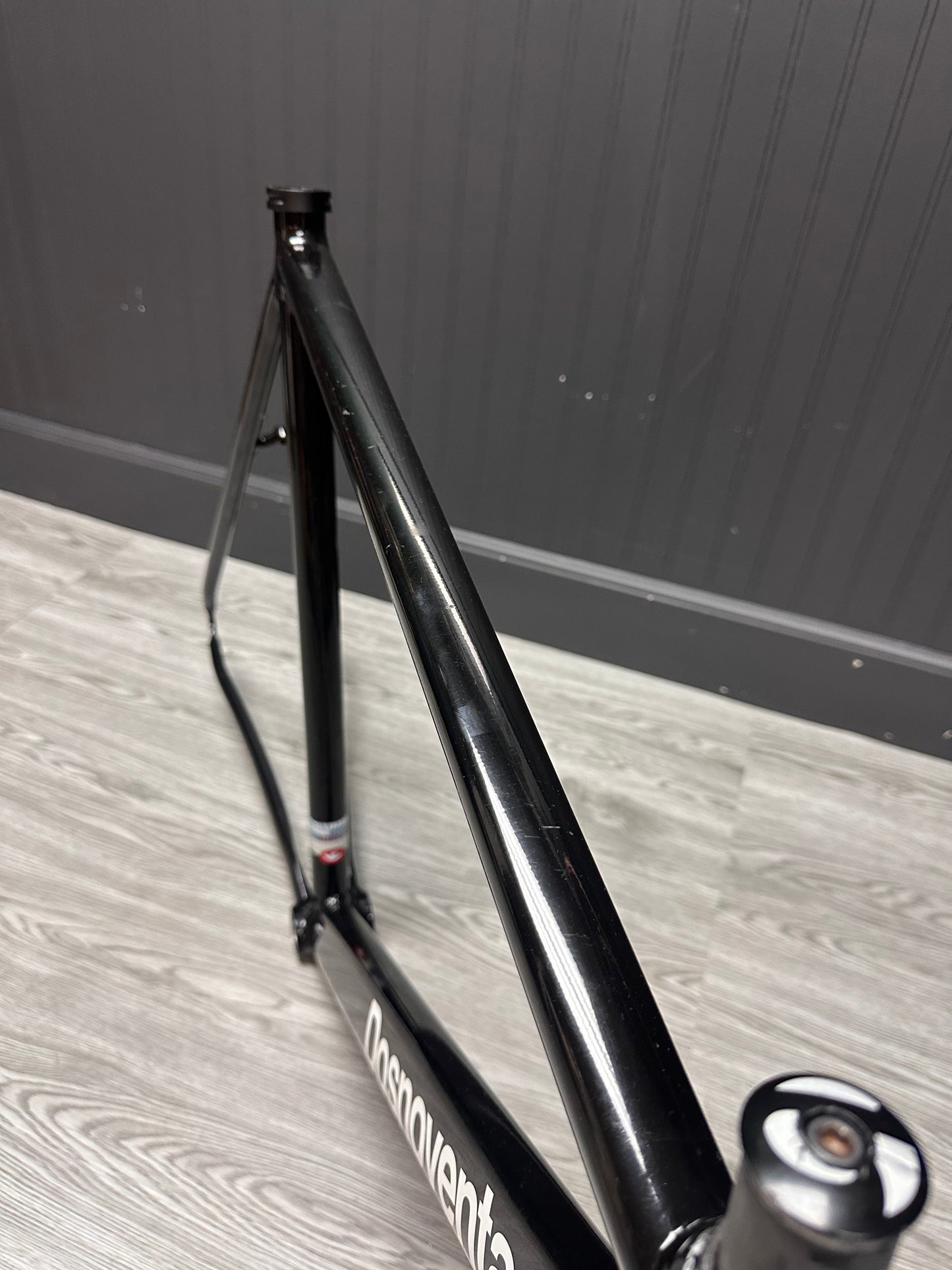 Dosnoventa Detroit Pursuit Black L 58cm