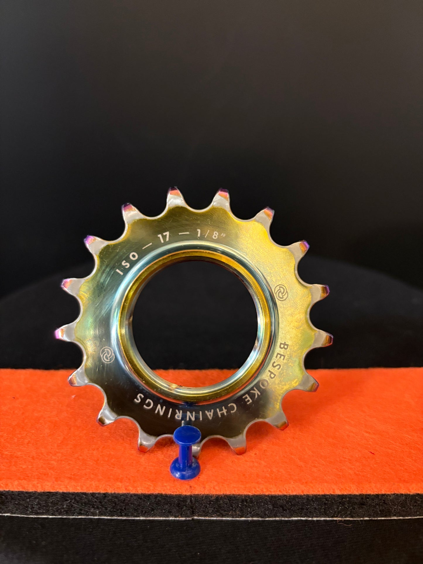 Bespoke Cog Oil Slick 17t