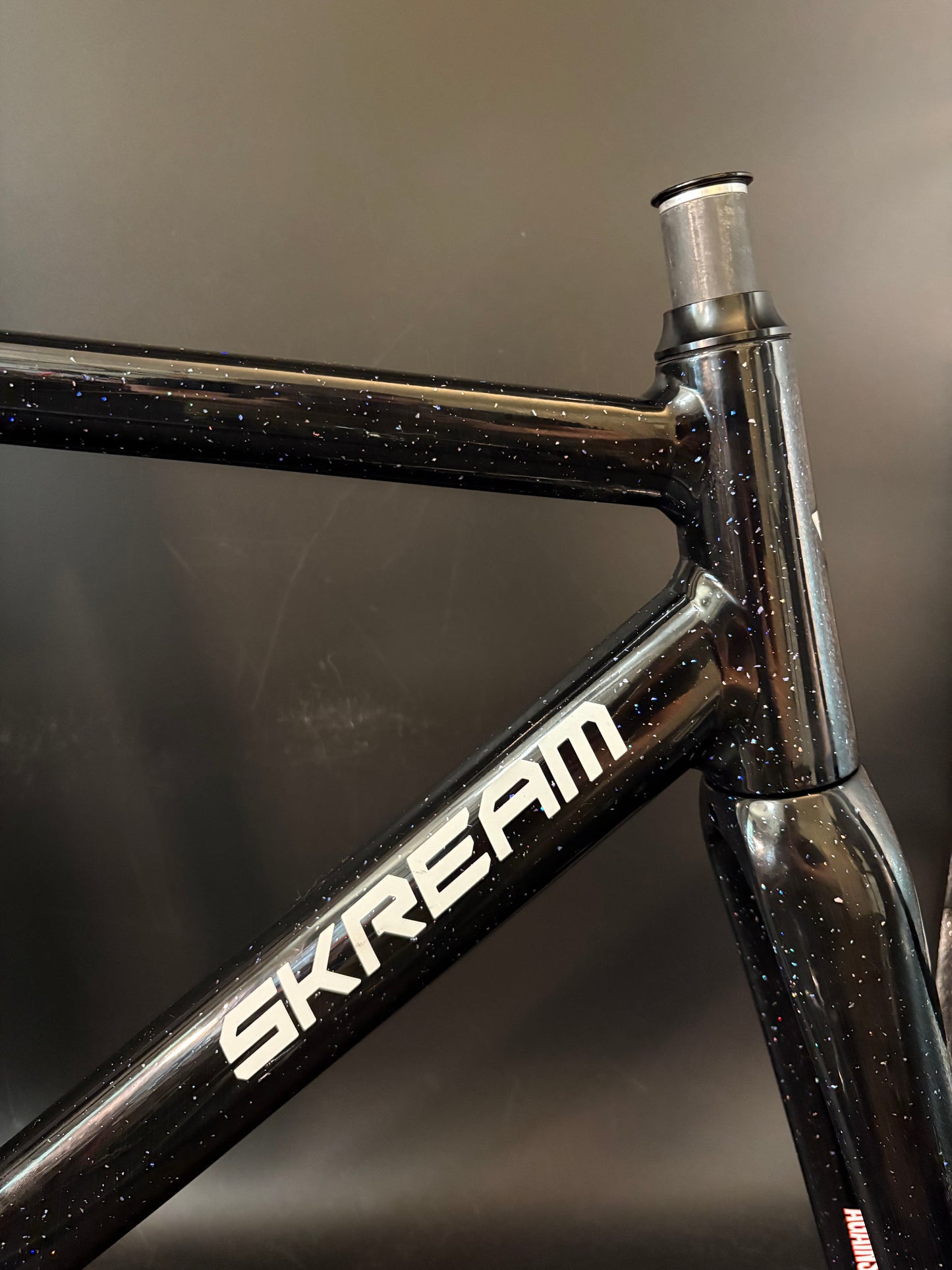 Skream Magnum x ATW Builds Frameset Black Sparkle Medium