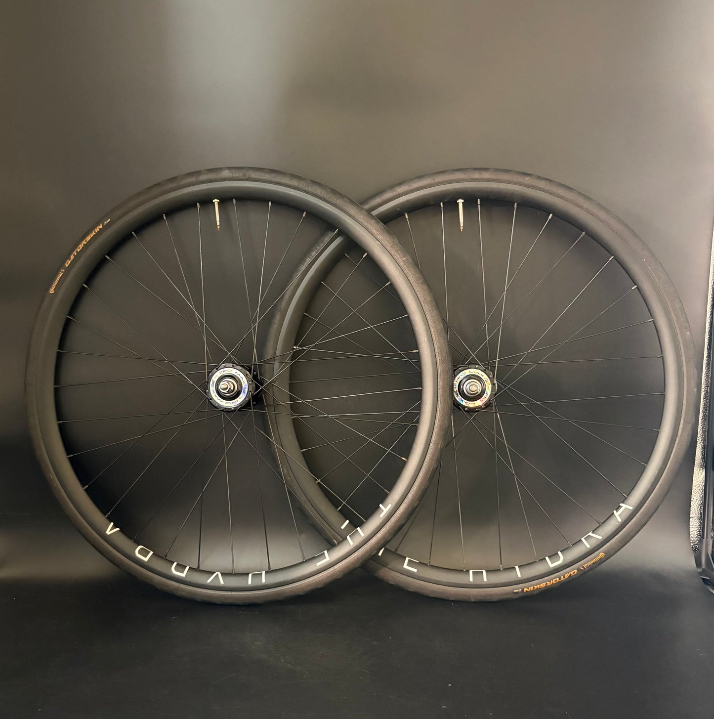 H Plus Son Hydra / Suzue Pro Max Wheelset Black 32h