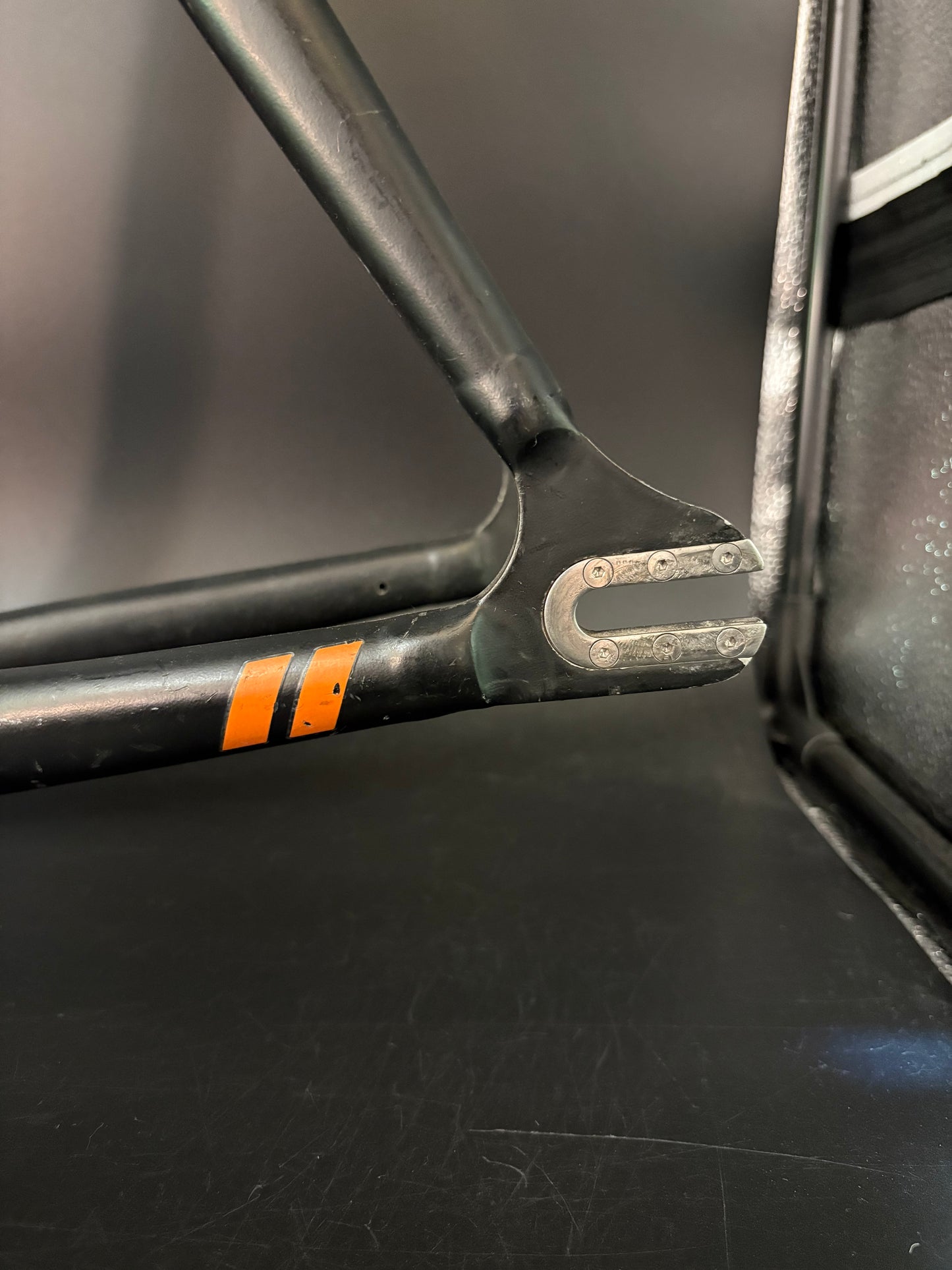 Low// Pursuit Frameset Black 57cm ST 54cm TT