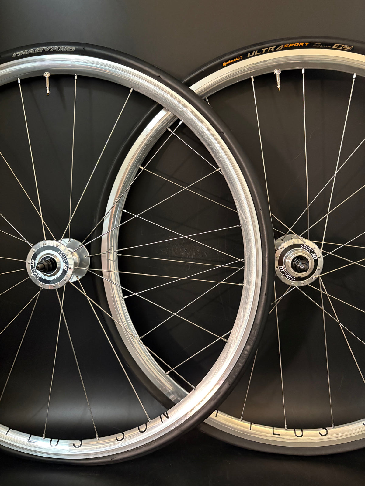 H Plus Son Archetype Silver / DT Swiss Wheelset 20/24h