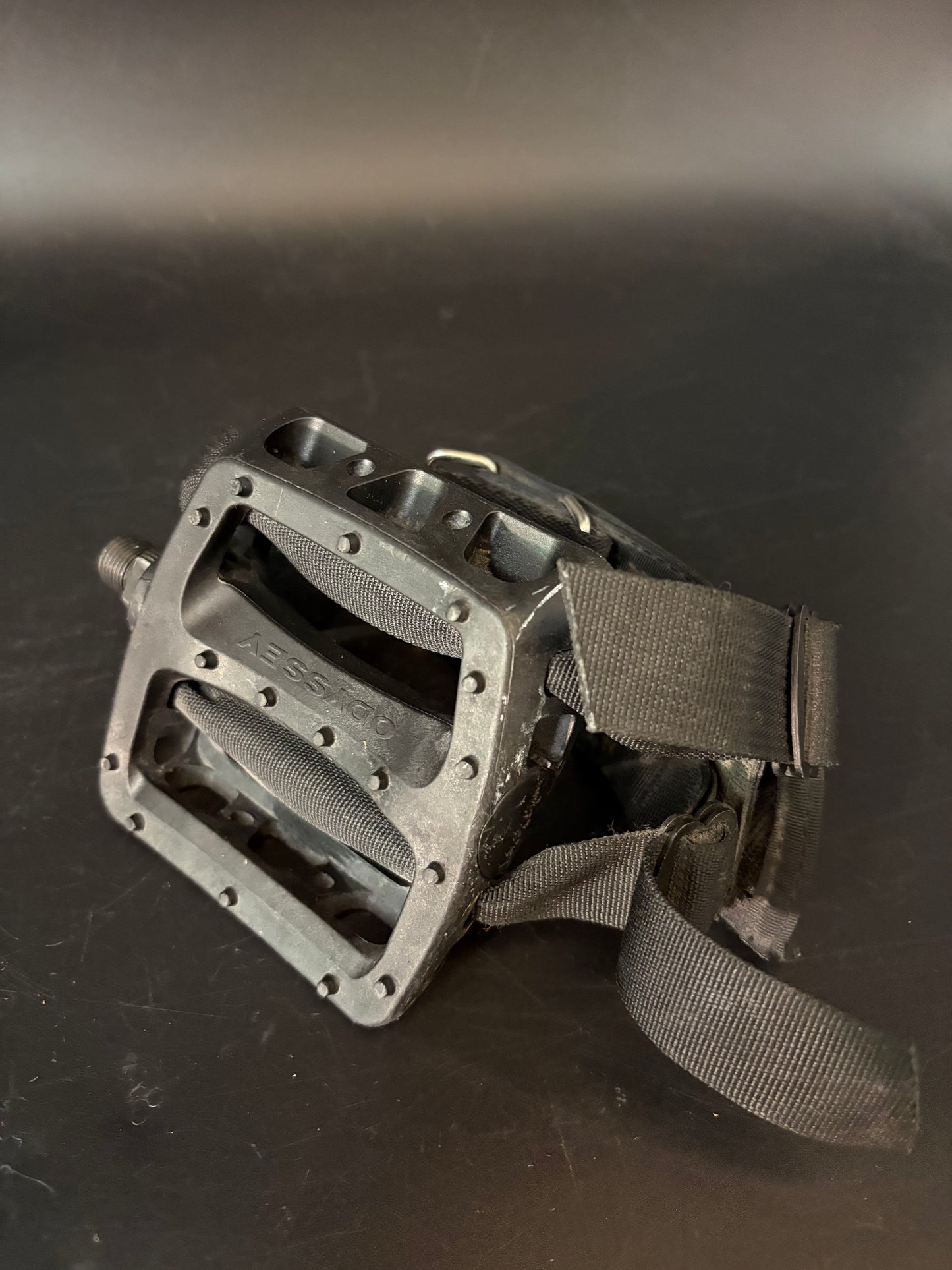 Odyssey / Hold Fast Straps Pedal Setup Black