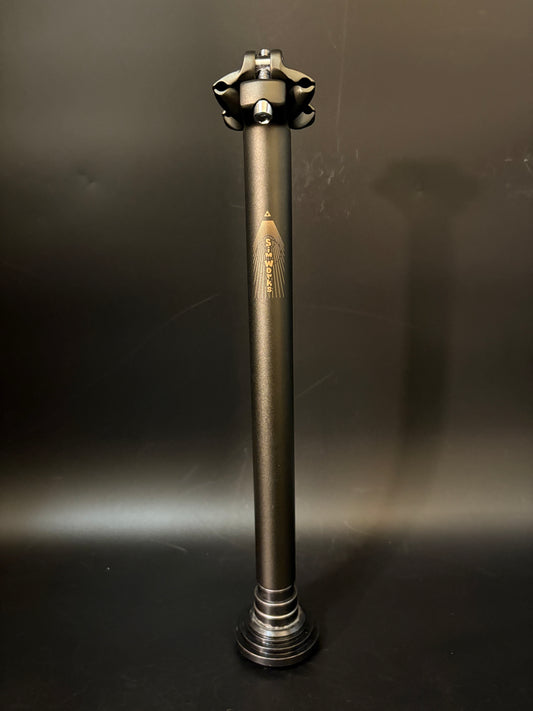 SimWorks Froggy Seatpost Stealth 27.2 300mm