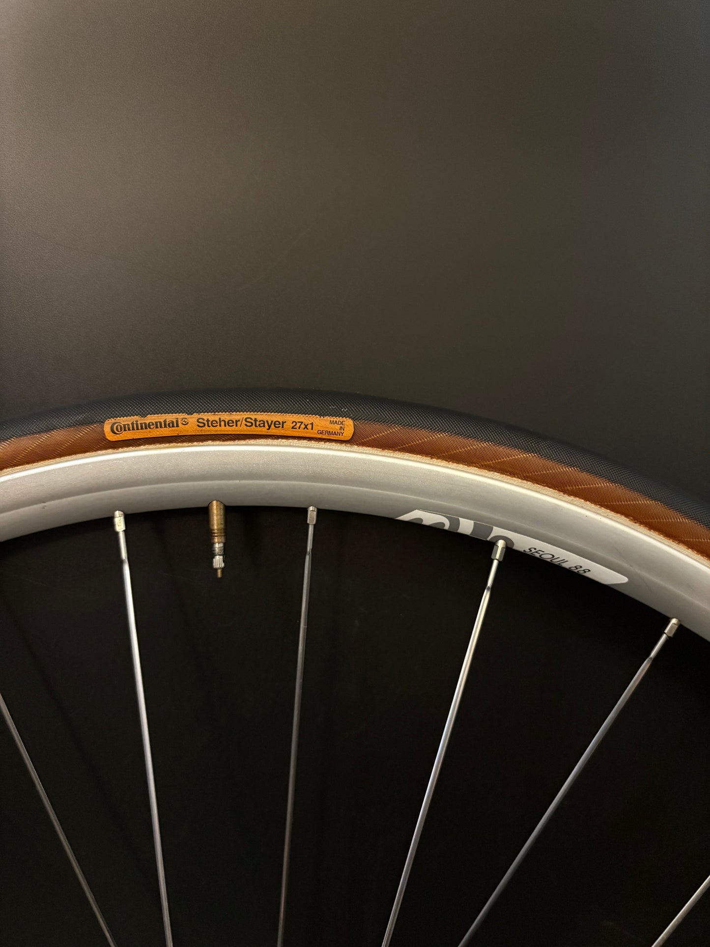 Campagnolo Seoul 88 Tubular / Suntour Superbe + Dura Ace Wheelset Silver 28h