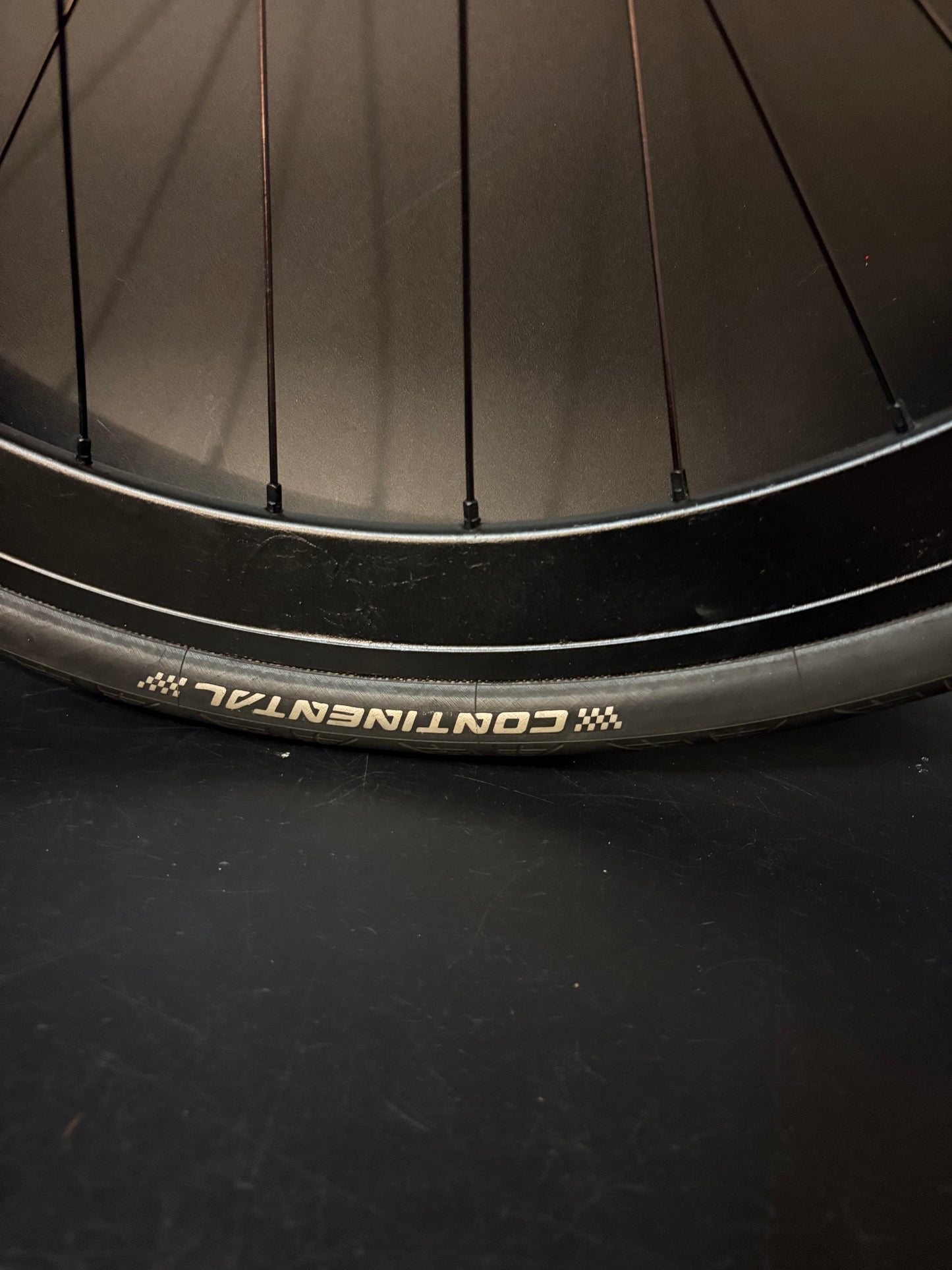 H Plus Son SL42 Black / Phil Wood White Front Wheel 32h