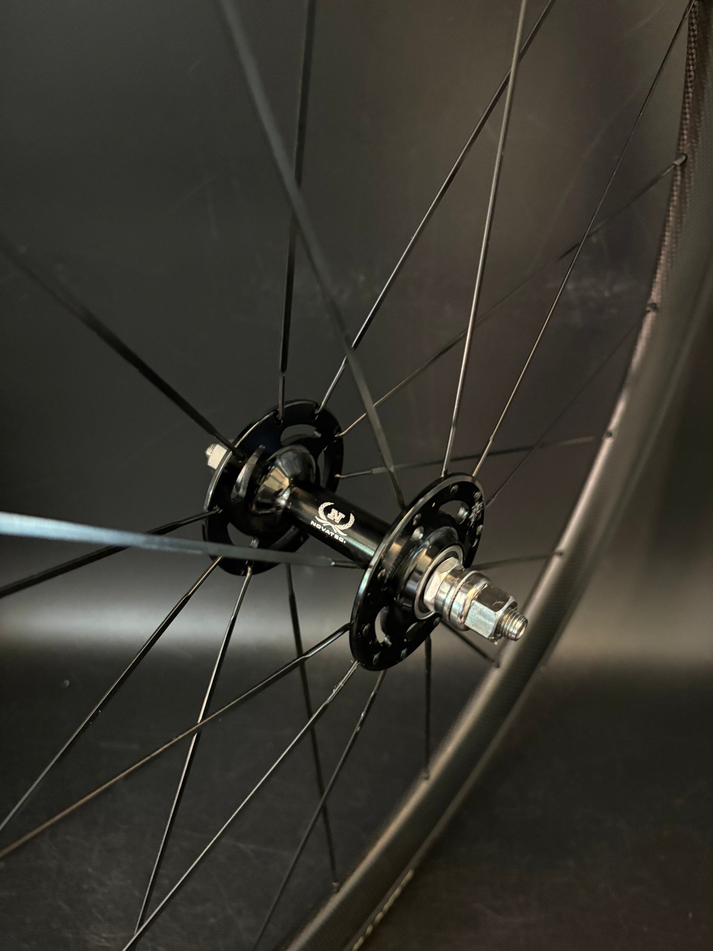 Unbranded 50mm Carbon Clincher / Novatec Wheelset 20/24h