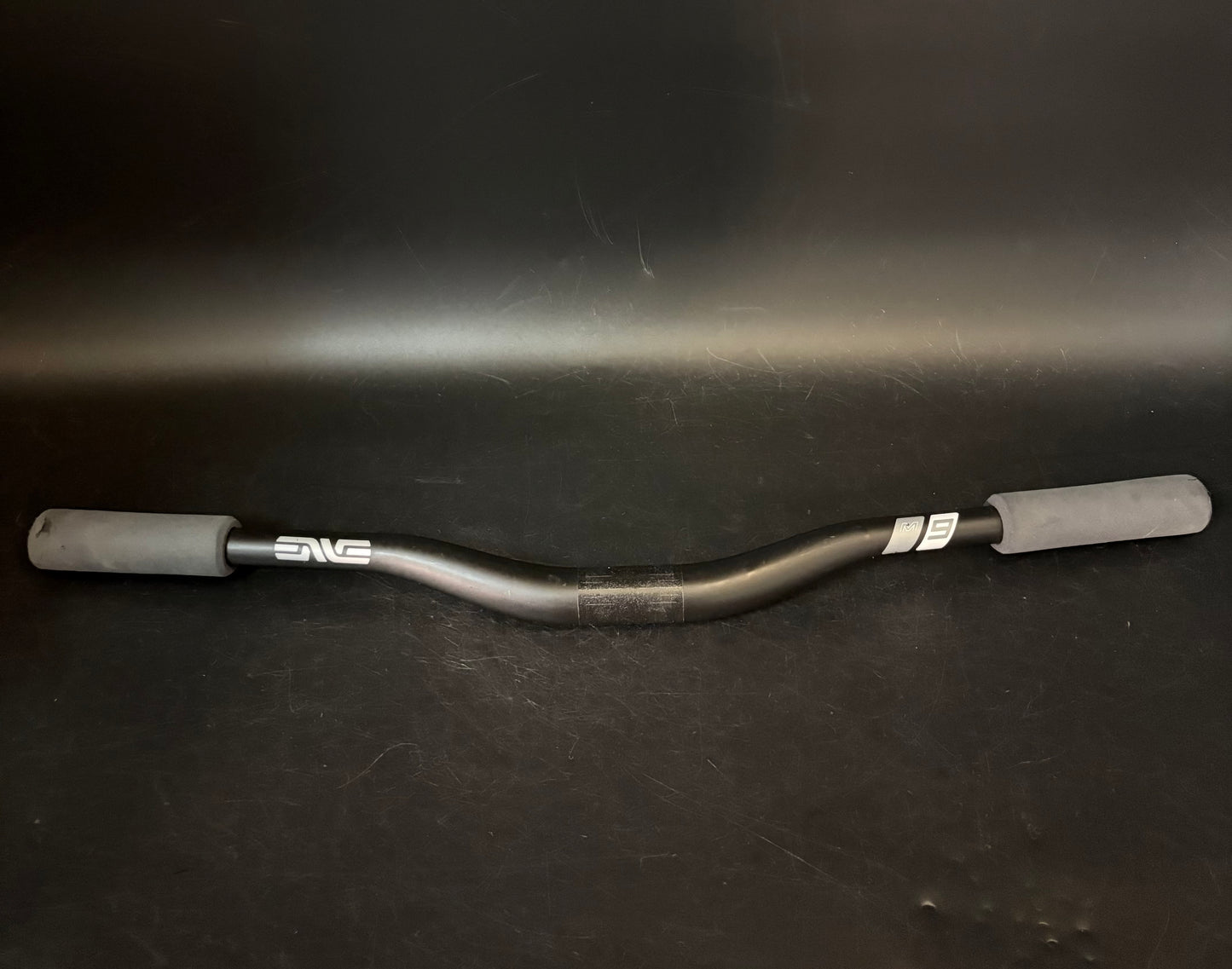 Enve M9 Riser Handlebar Carbon 700mm 31.8