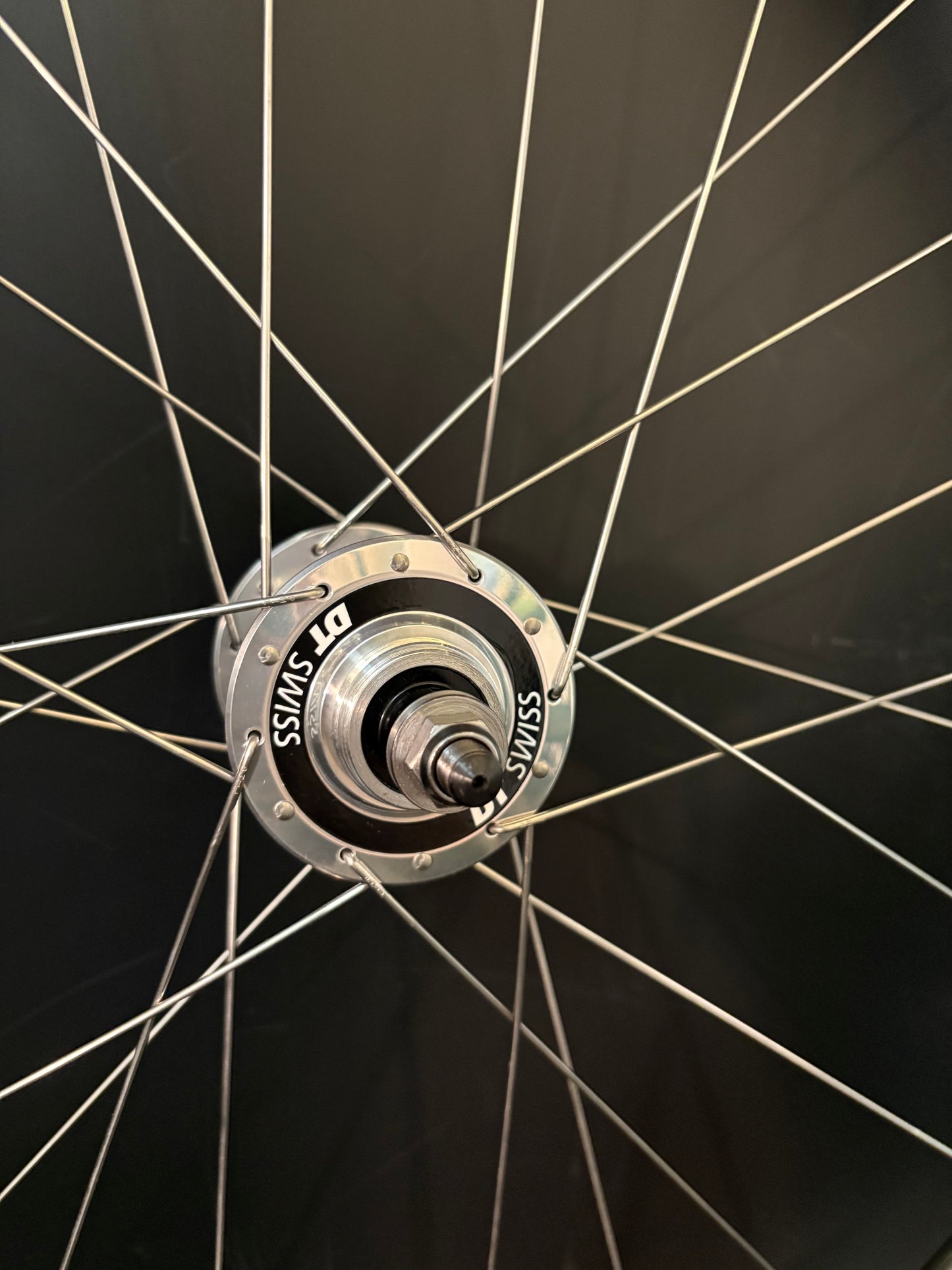Zipp 302 Carbon Clincher / Zipp + DT Swiss Wheelset 20/24h