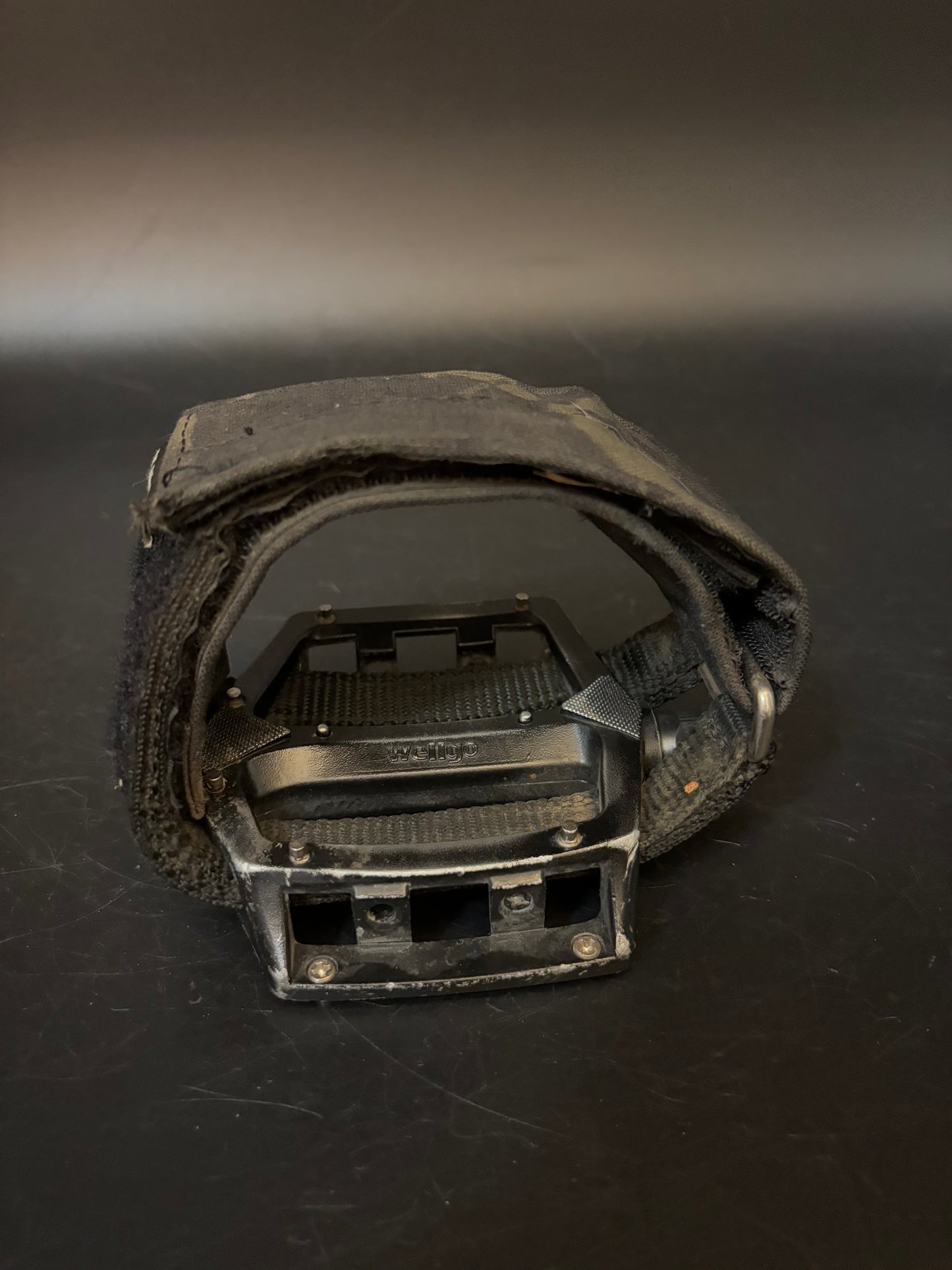 Wellgo Metal Pedals / Ynot Camo Straps Pedal Setup