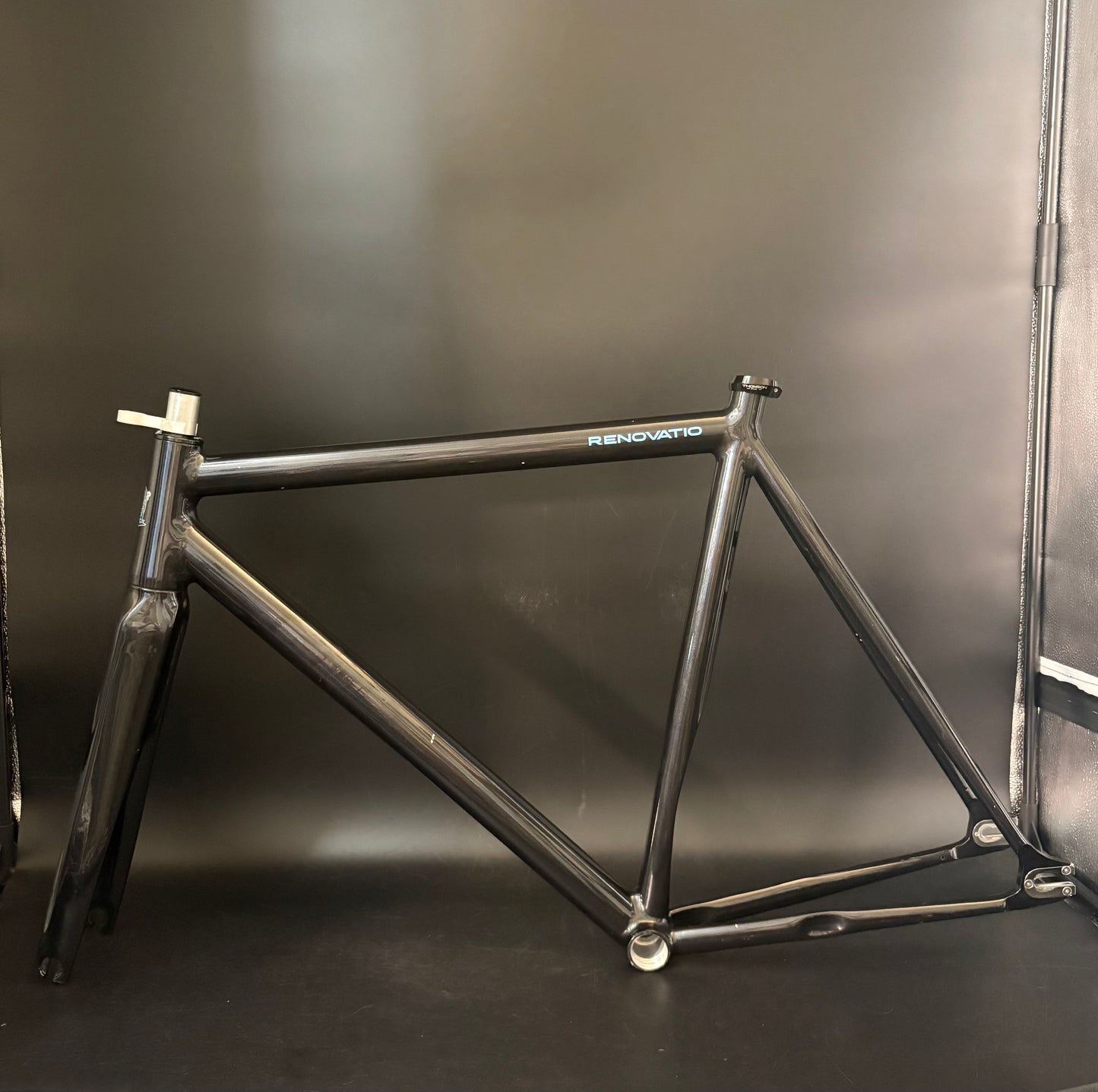 Leader Renovatio Frameset Black 56cm ST 54cm TT
