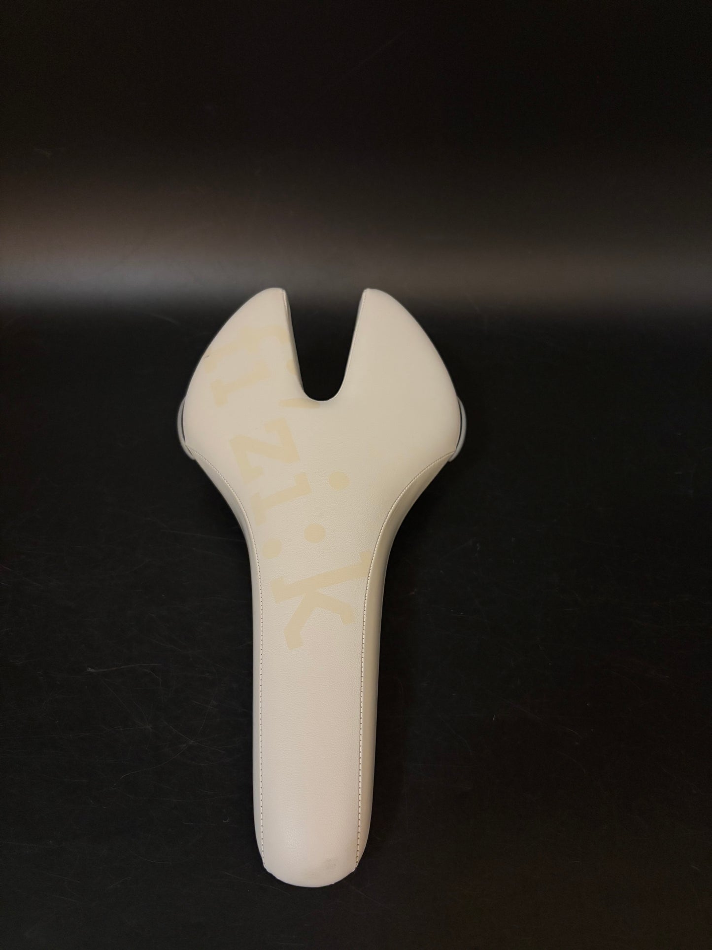 Fizik Ardea Saddle White