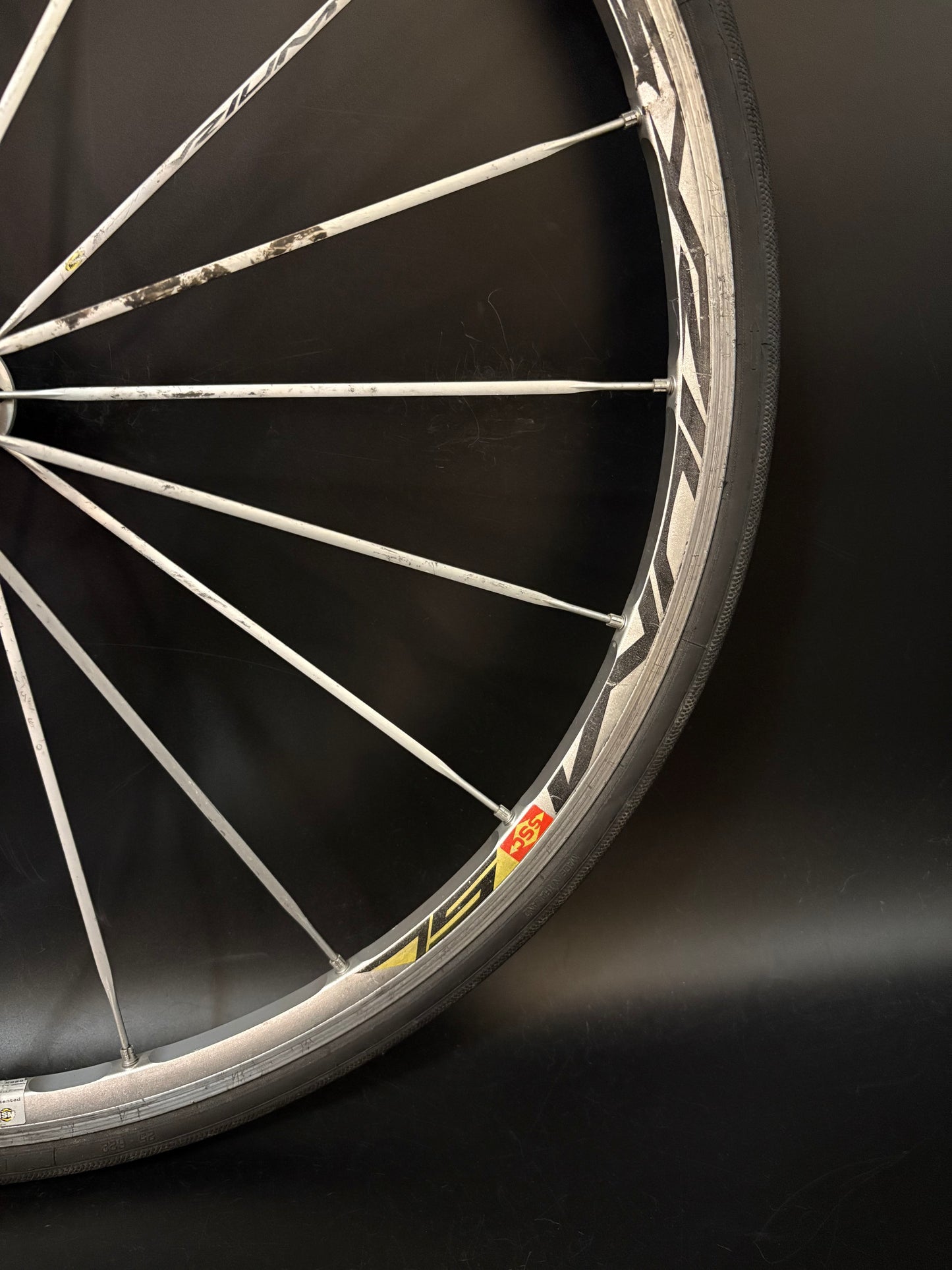 Mavic Kysrium Front Wheel Silver 18h