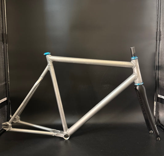Squid Tarckwondo Frameset Raw XL
