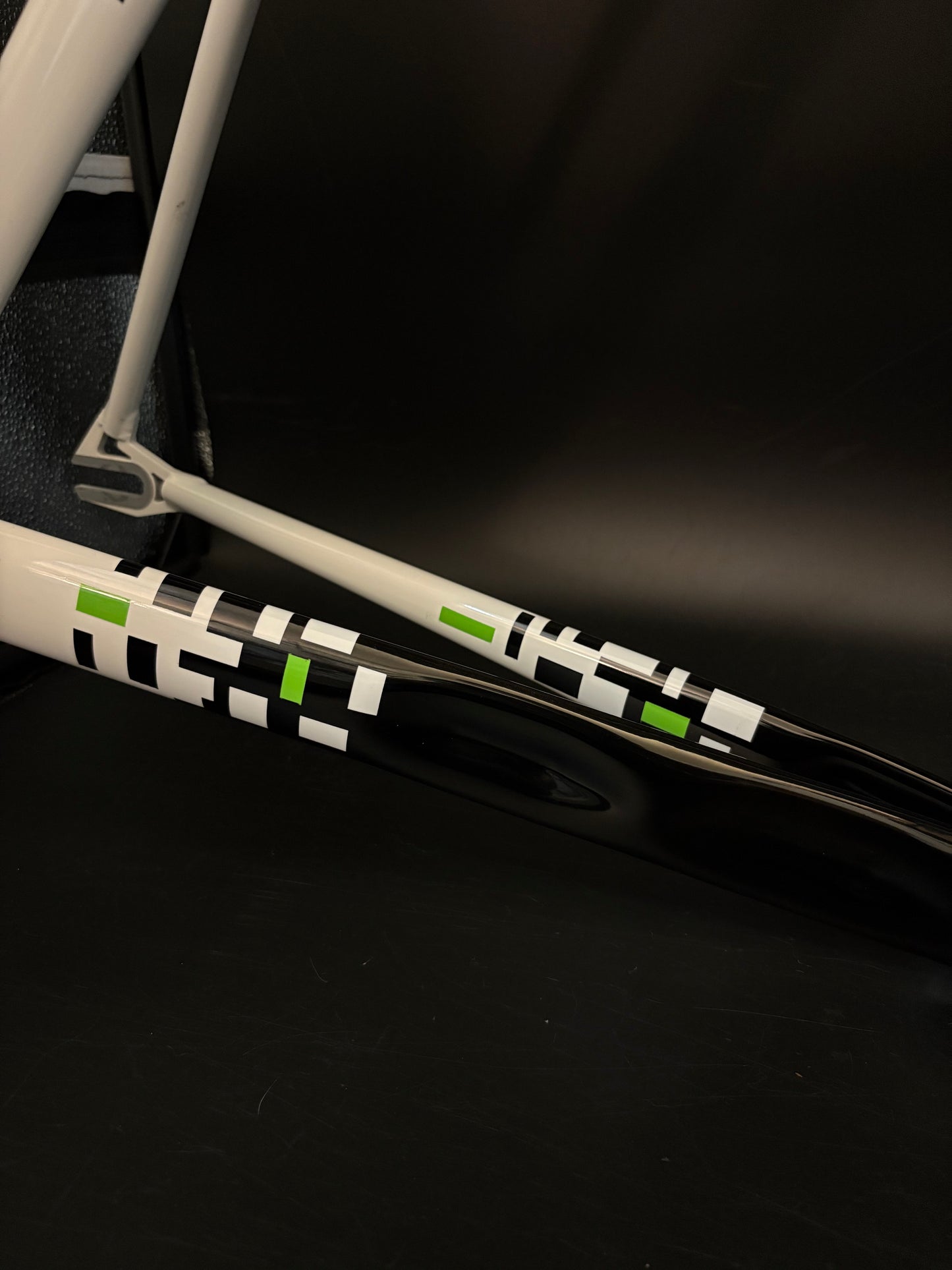 Weis Track Steel Frameset Black/White 58cm