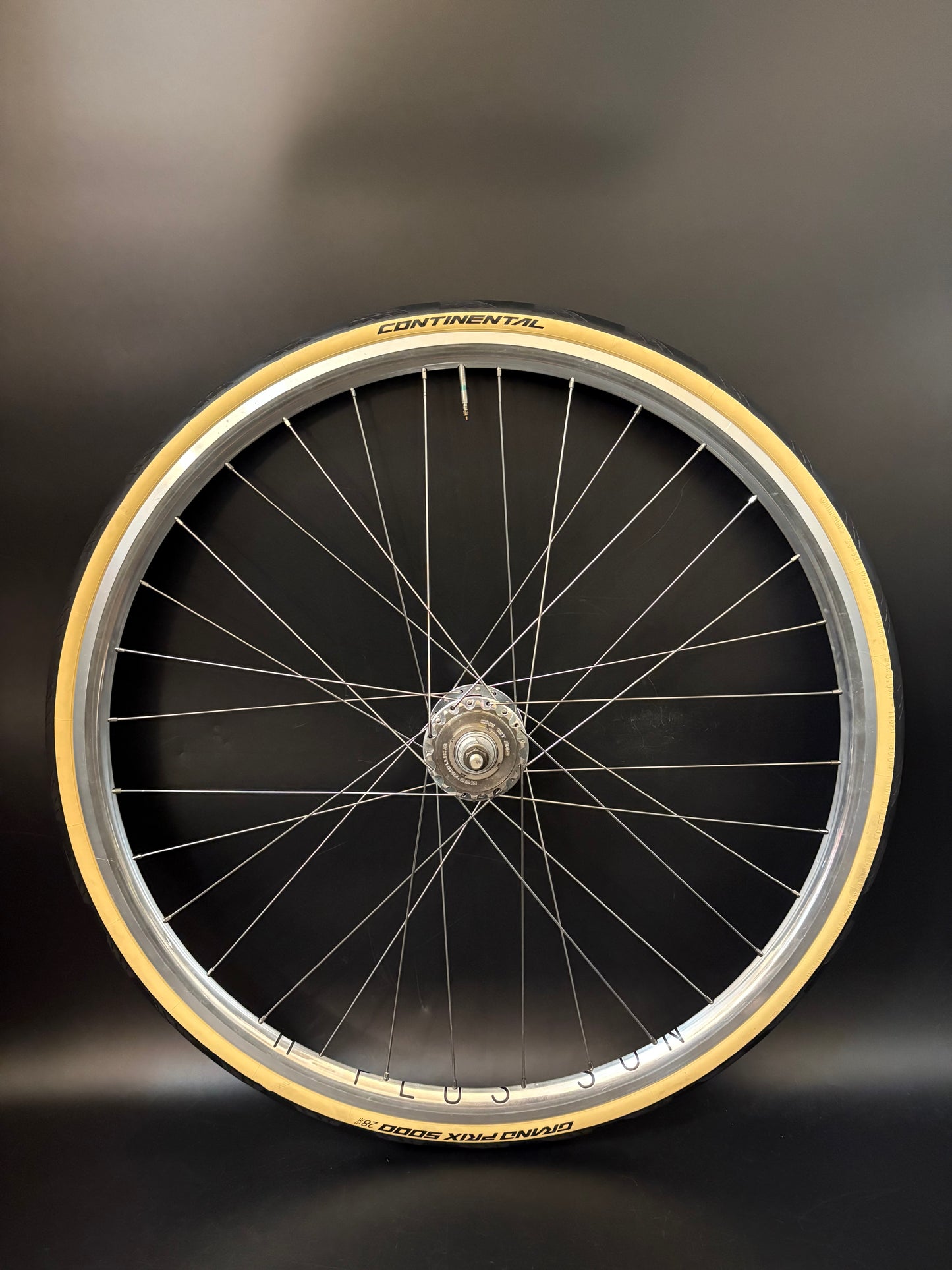 H Plus Son Archetype Silver / White Industries Wheelset 32h w/ 18t Cog