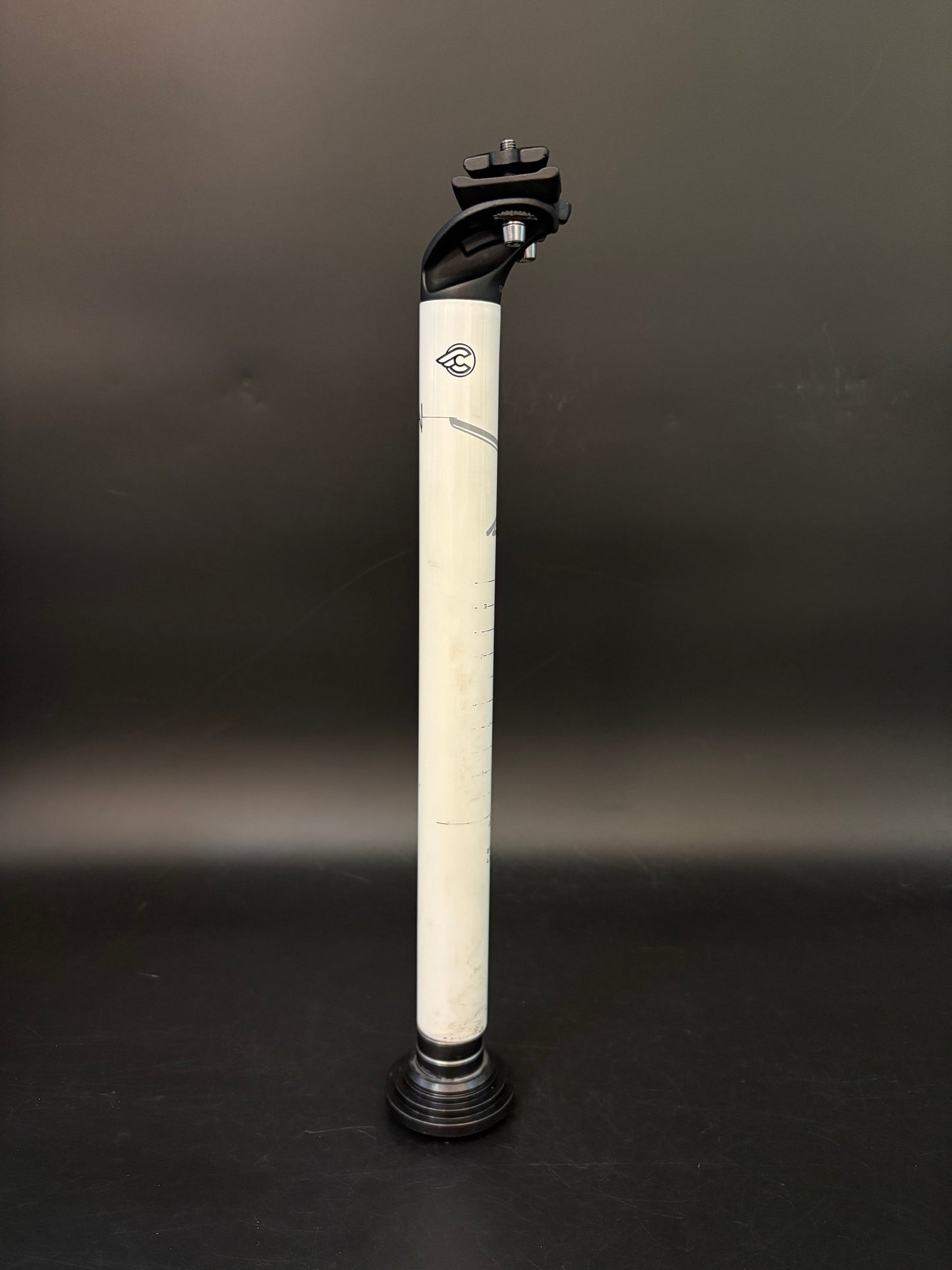 Cinelli VAI Seatpost White 31.6 350mm